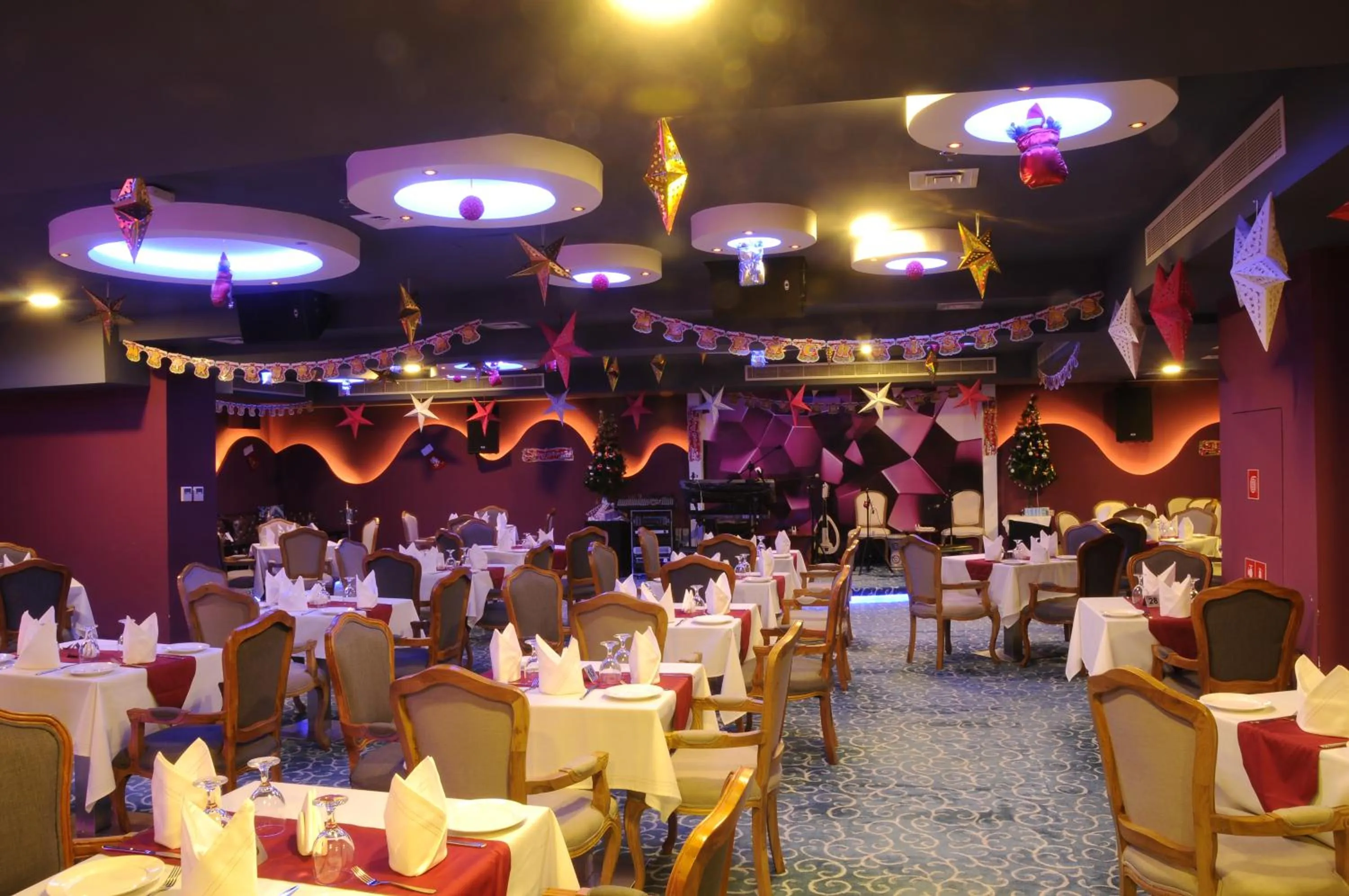 Alcoholic drinks in Holiday Bahrain Hotel