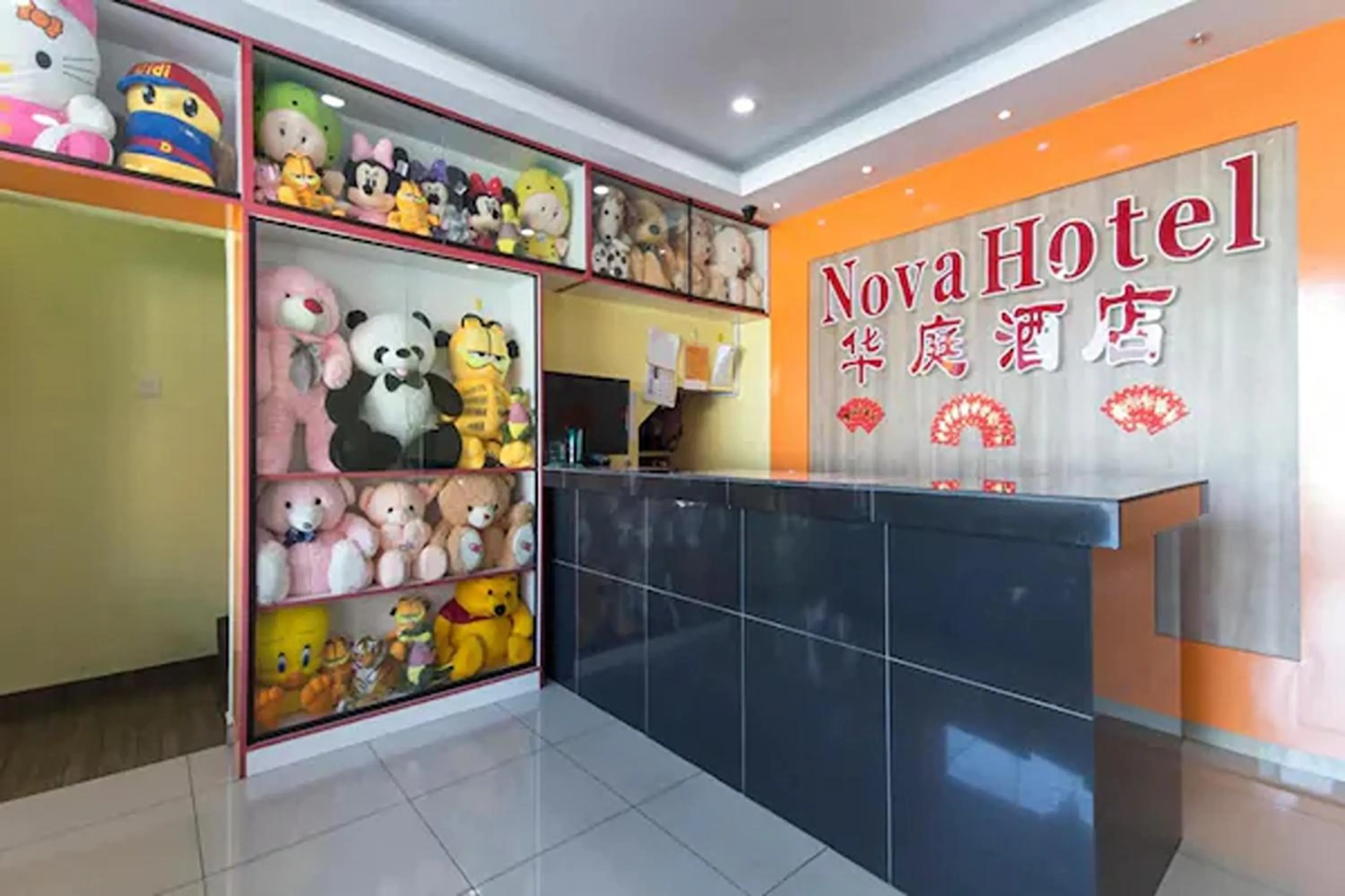 Lobby or reception in OYO 43934 Nova Hotel