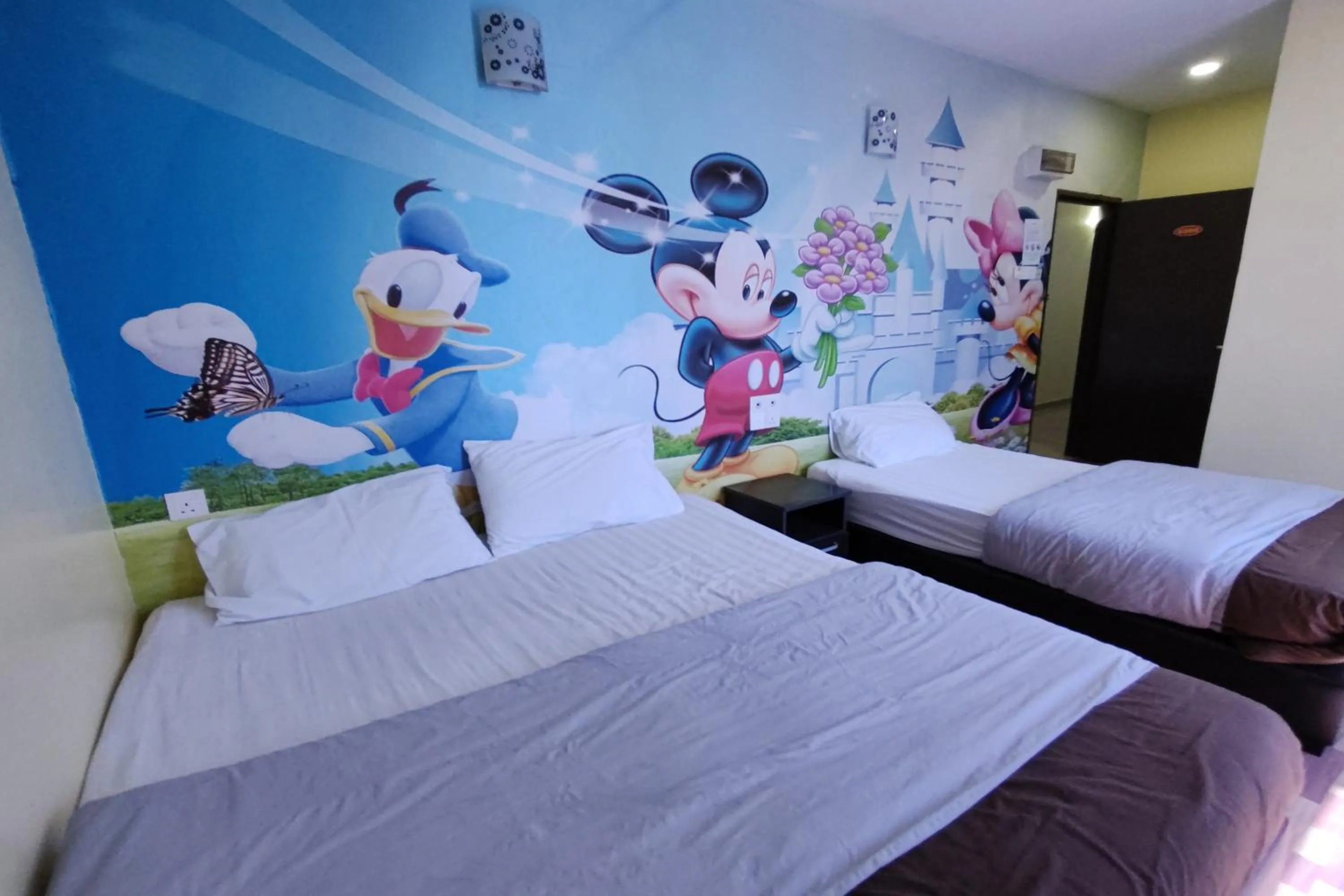 Bedroom, Bed in OYO 43934 Nova Hotel