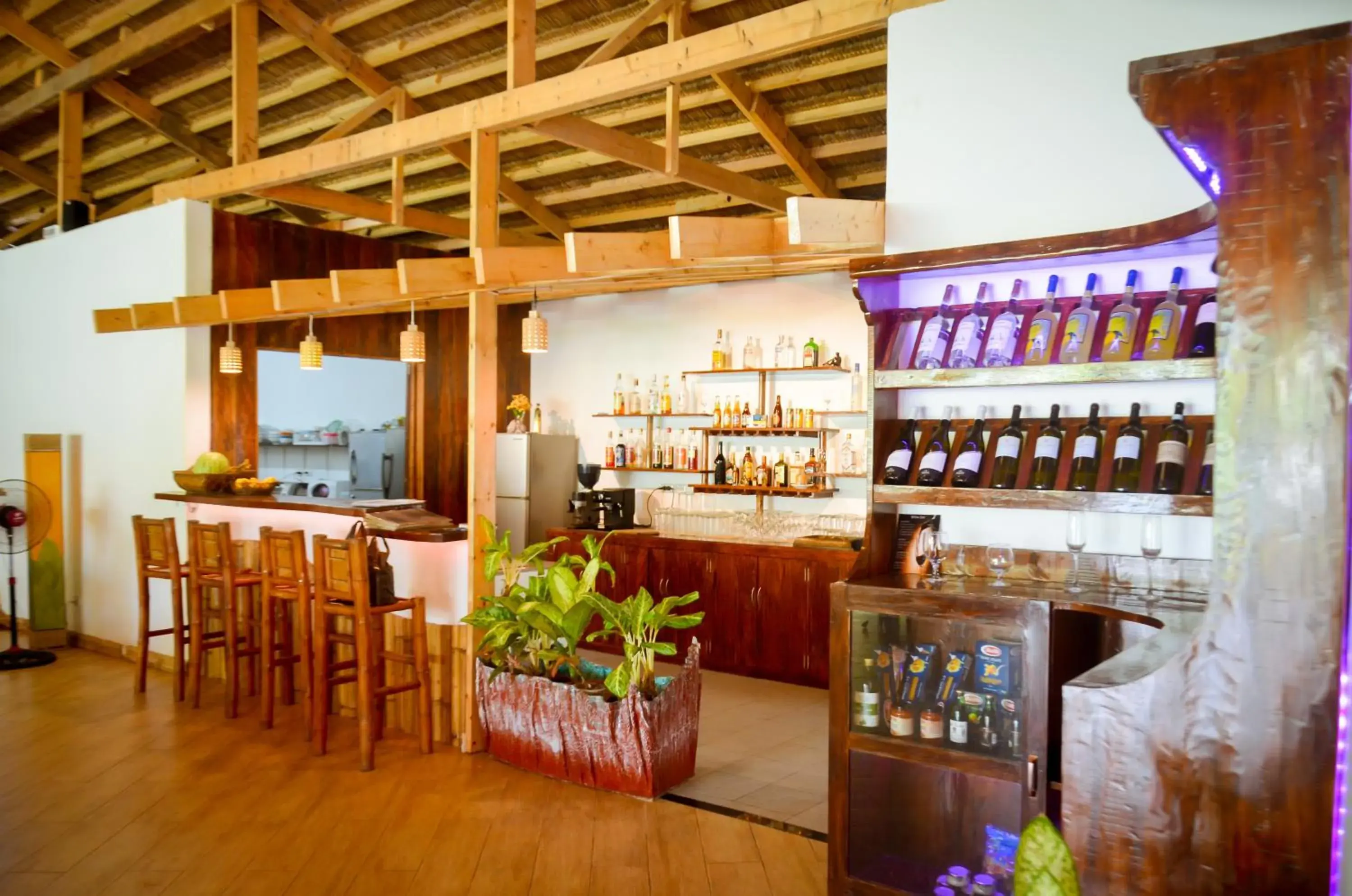 Restaurant/places to eat in Vanilla Sky Dive Resort Restaurant/places to eat in Vanilla Sky Dive Resort