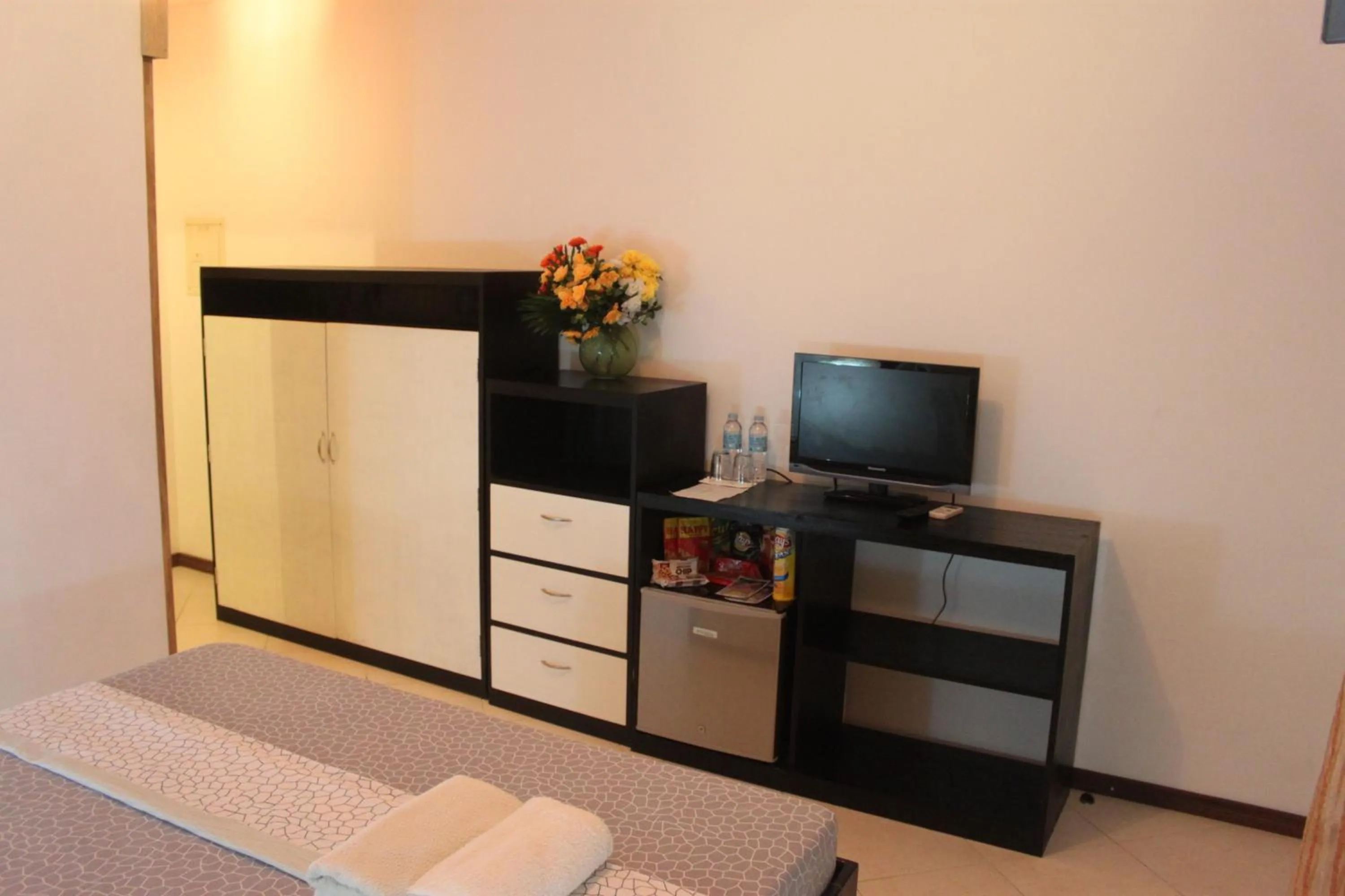 TV and multimedia in Vanilla Sky Dive Resort