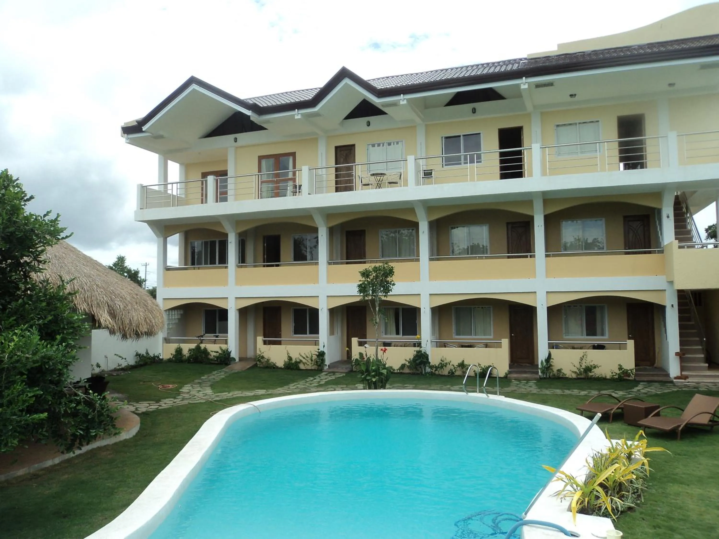 Bird's eye view in Vanilla Sky Dive Resort
