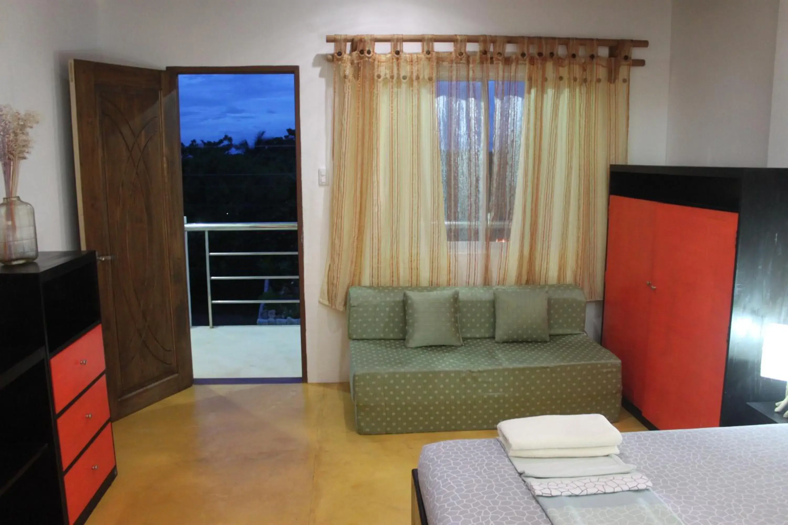 Photo of the whole room, Bed in Vanilla Sky Dive Resort Photo of the whole room, Bed in Vanilla Sky Dive Resort