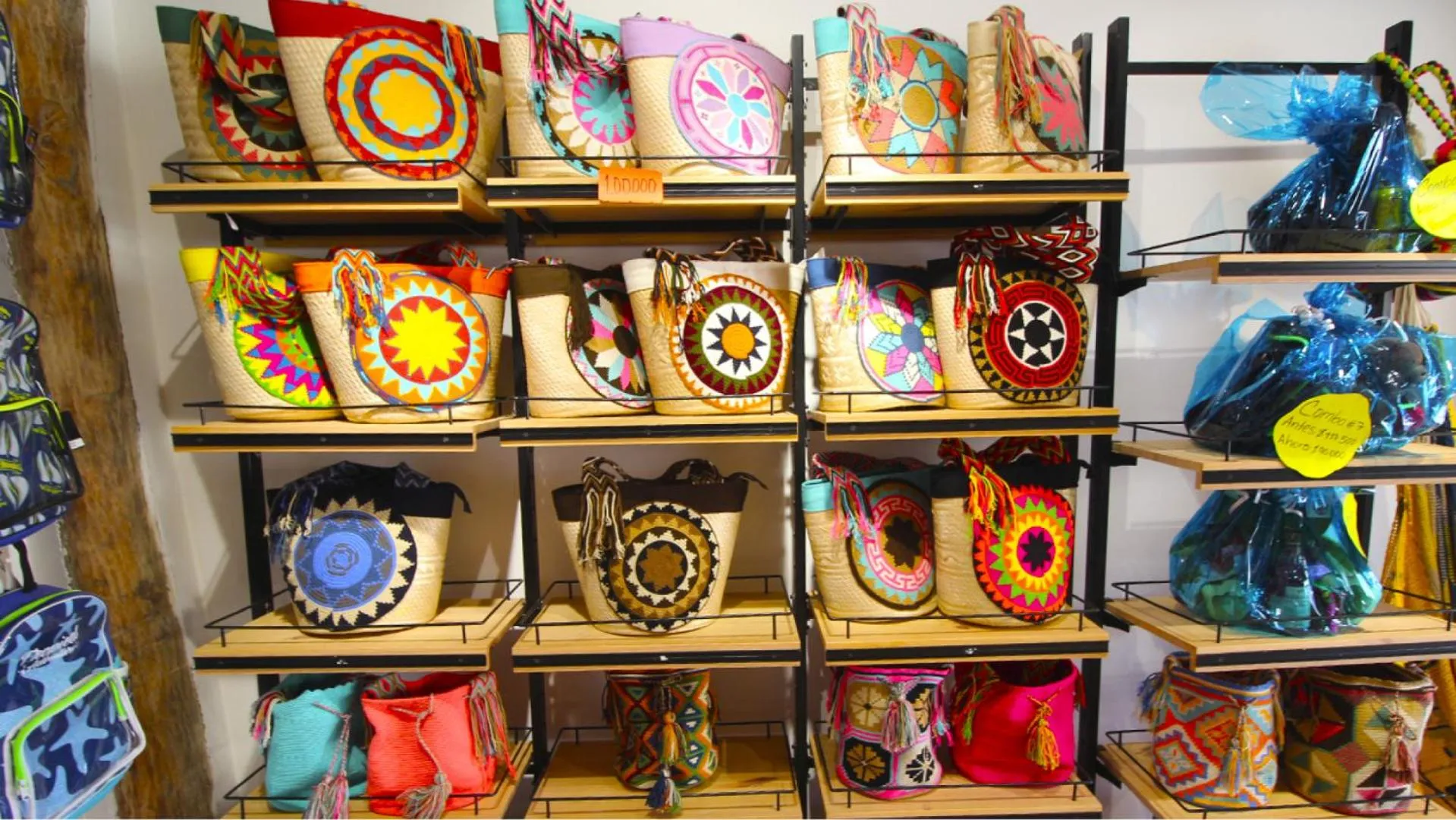 On-site shops in Hotel Wayira Beach