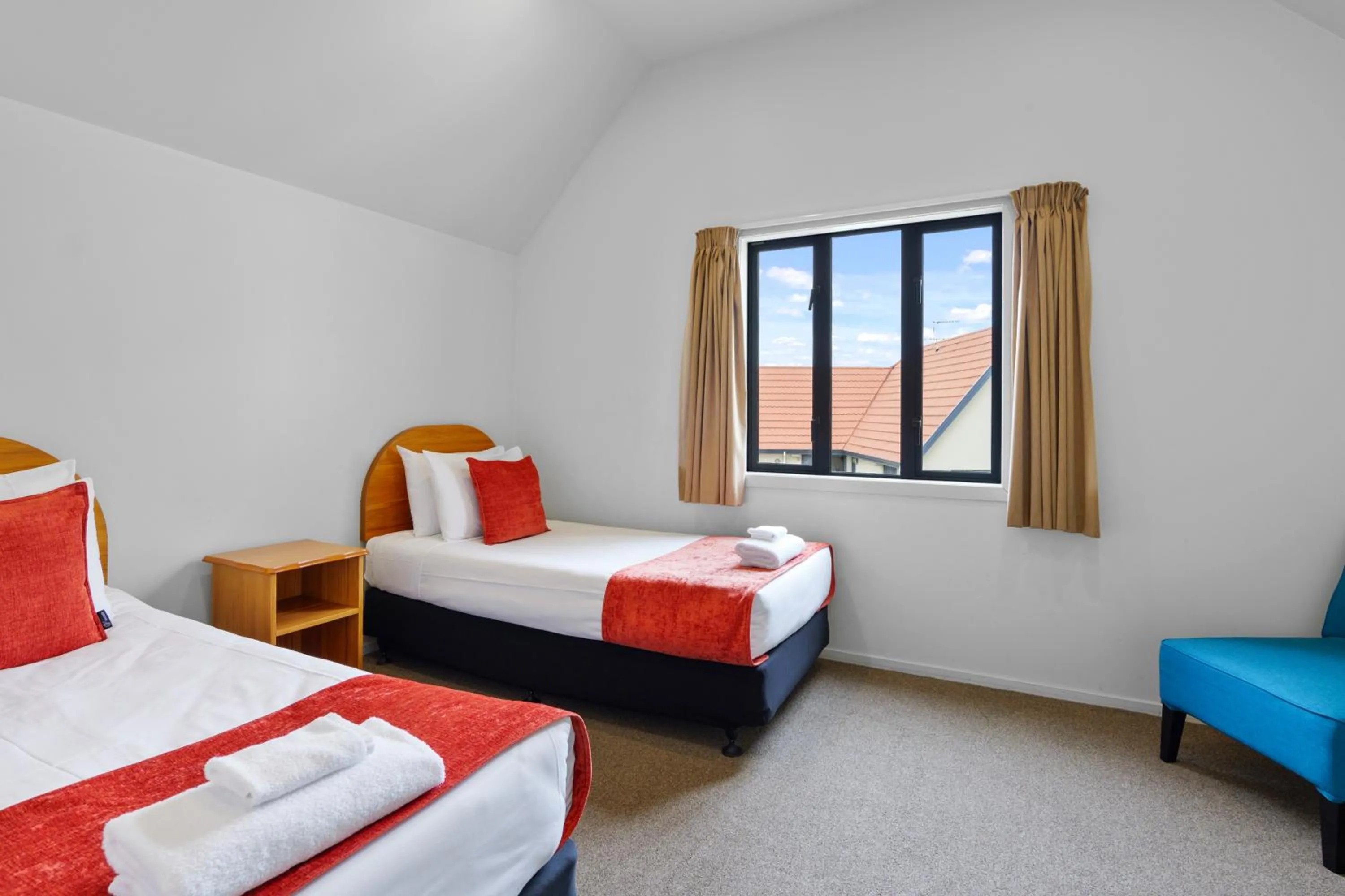 Photo of the whole room, Bed in Bella Vista Motel & Apartments Christchurch