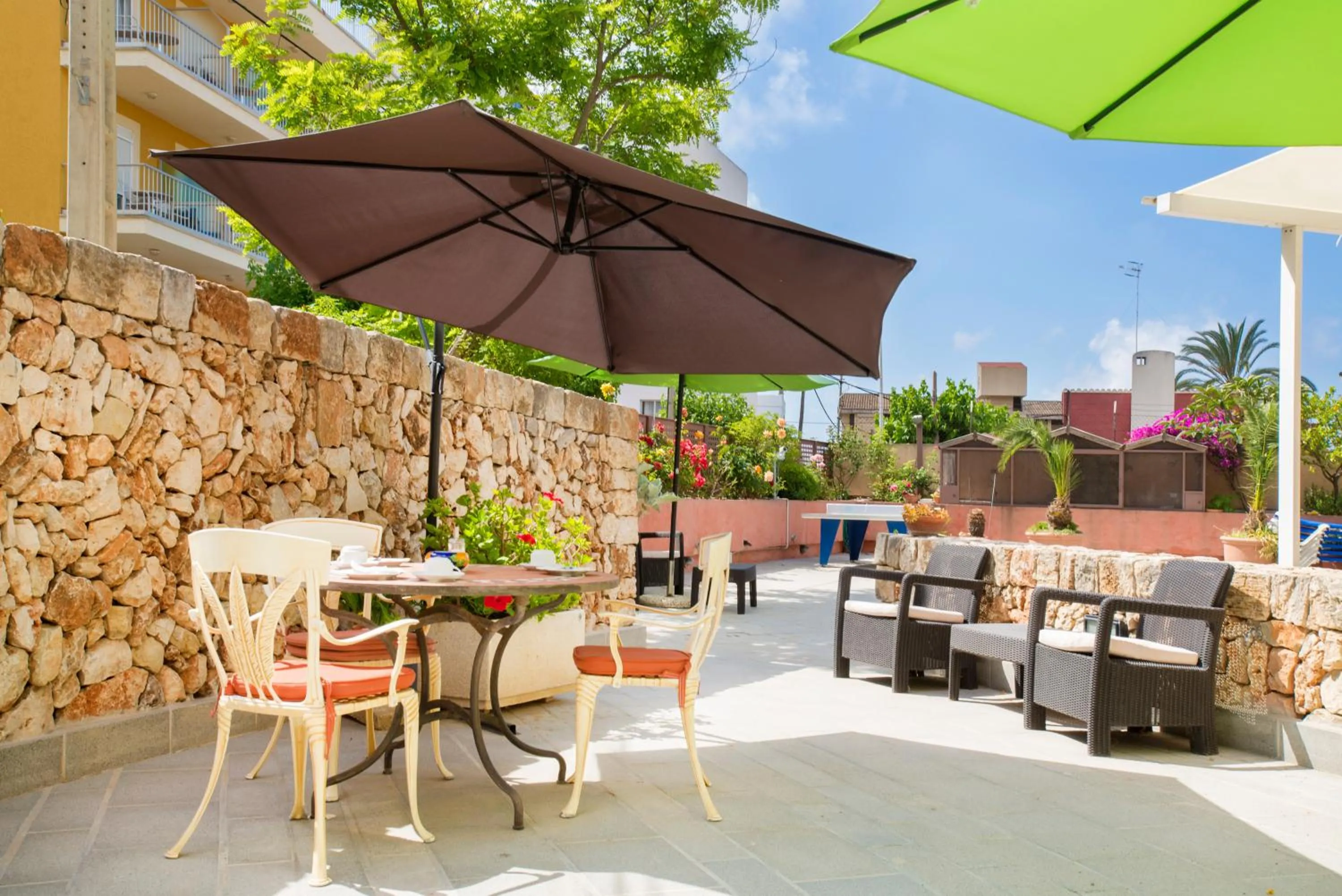 Garden in Hostal Residencia Sutimar