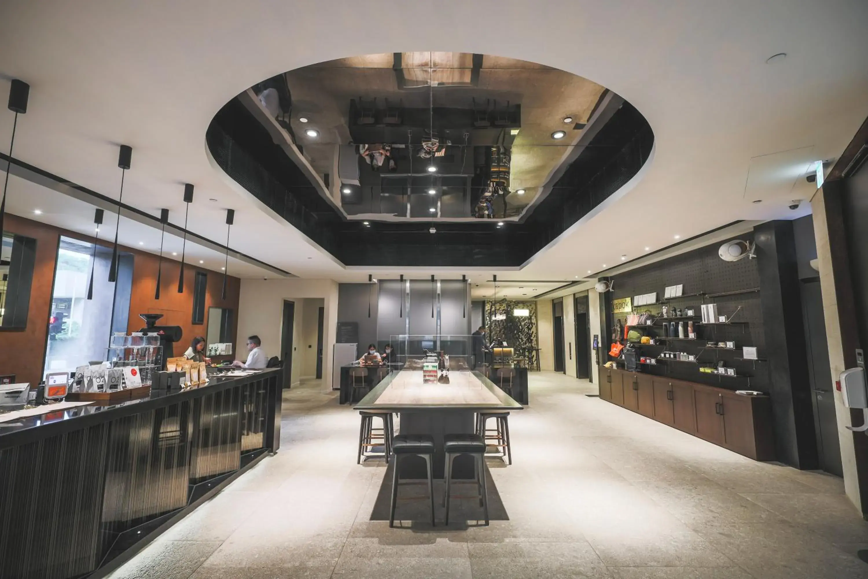 Restaurant/places to eat in Page148, Page Hotels Restaurant/places to eat in Page148, Page Hotels