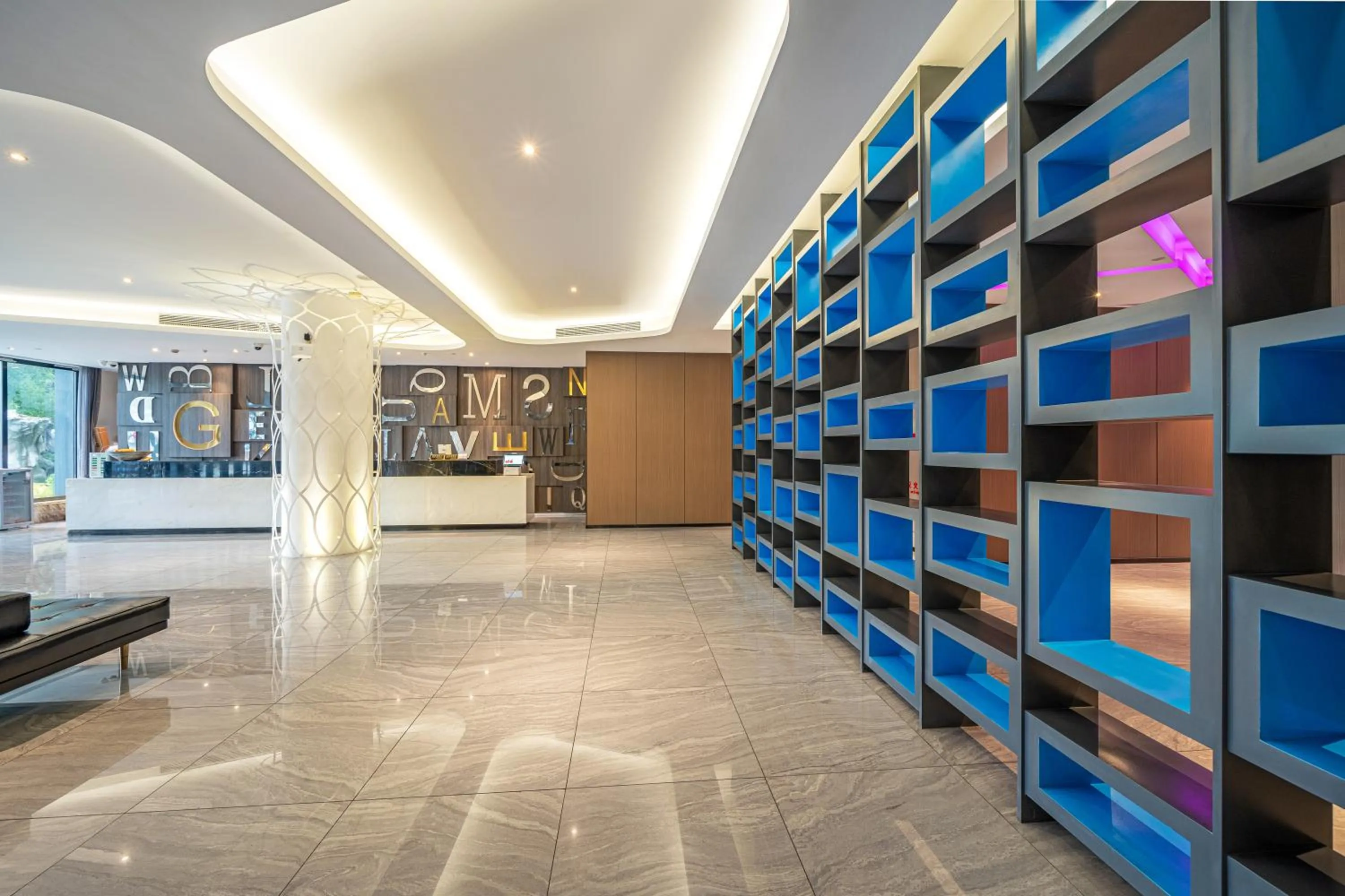 Lobby or reception in Orange Hotel Shanghai Hongqiao Airport Dingbian Road Subway Station Branch - Free Hongqiao Airport & Hongqiao Train station Shuttle Bus