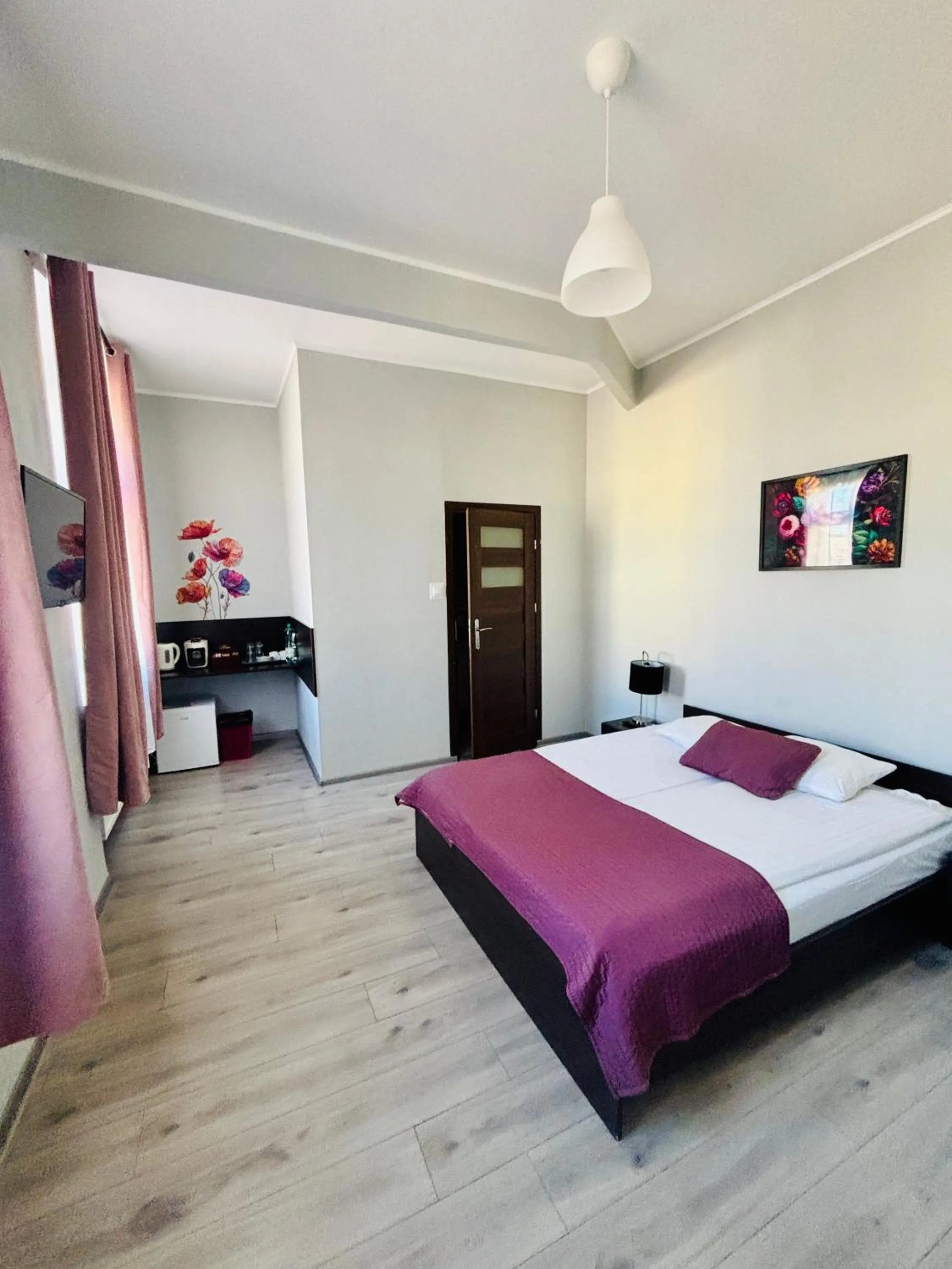 Bed in BedRooms Piotrkowska 64