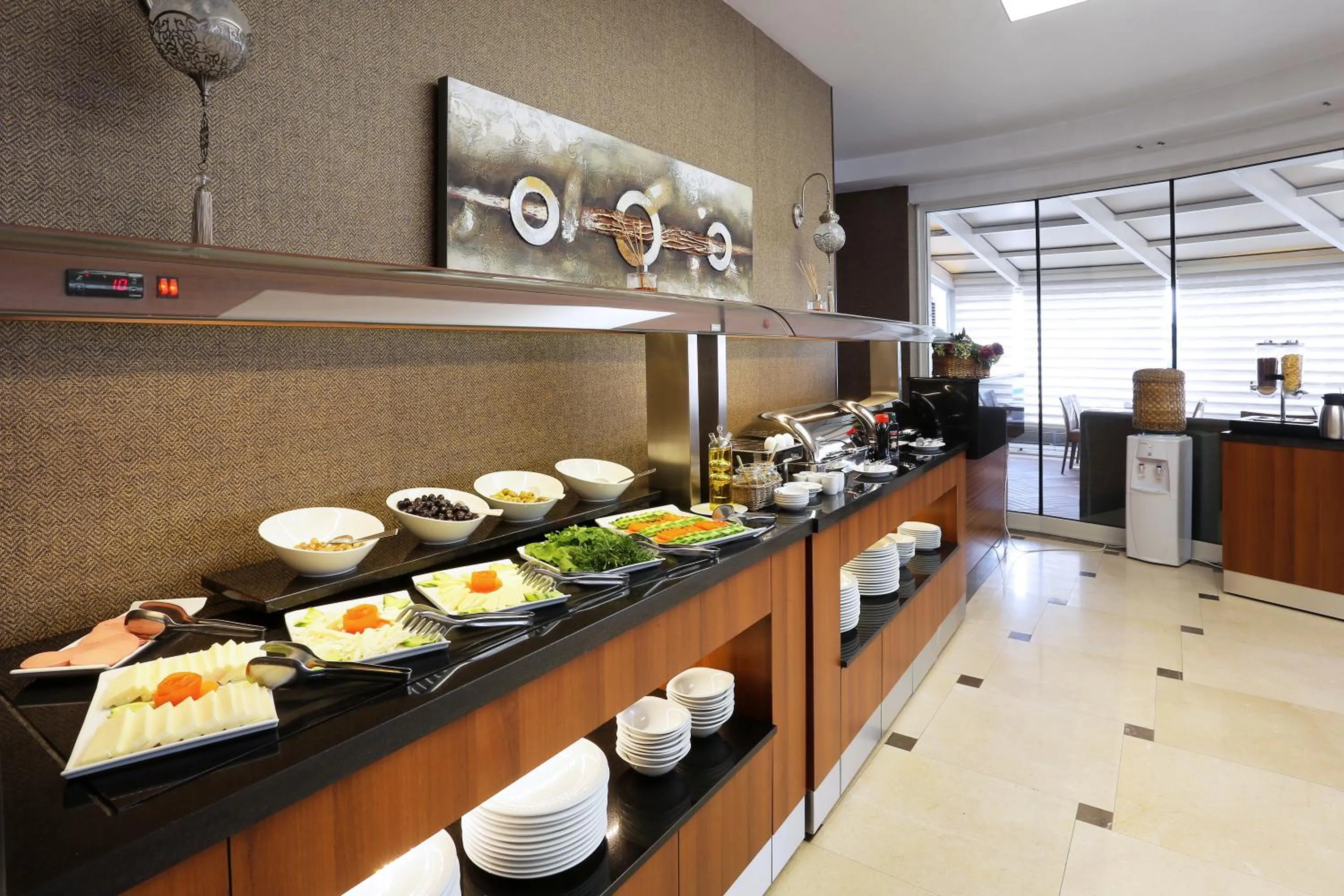 Breakfast in Balturk House Hotel