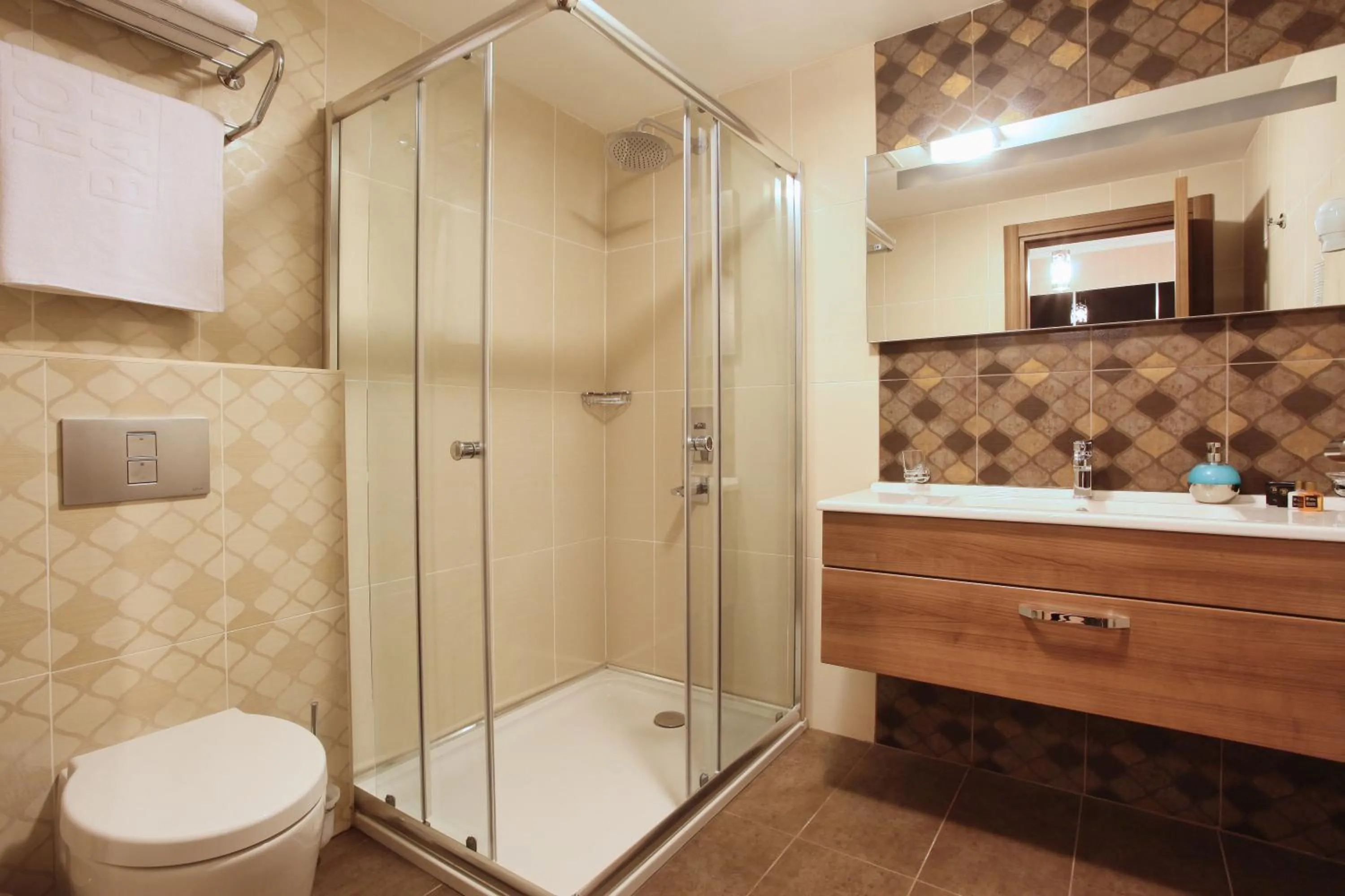 Bathroom in Balturk House Hotel