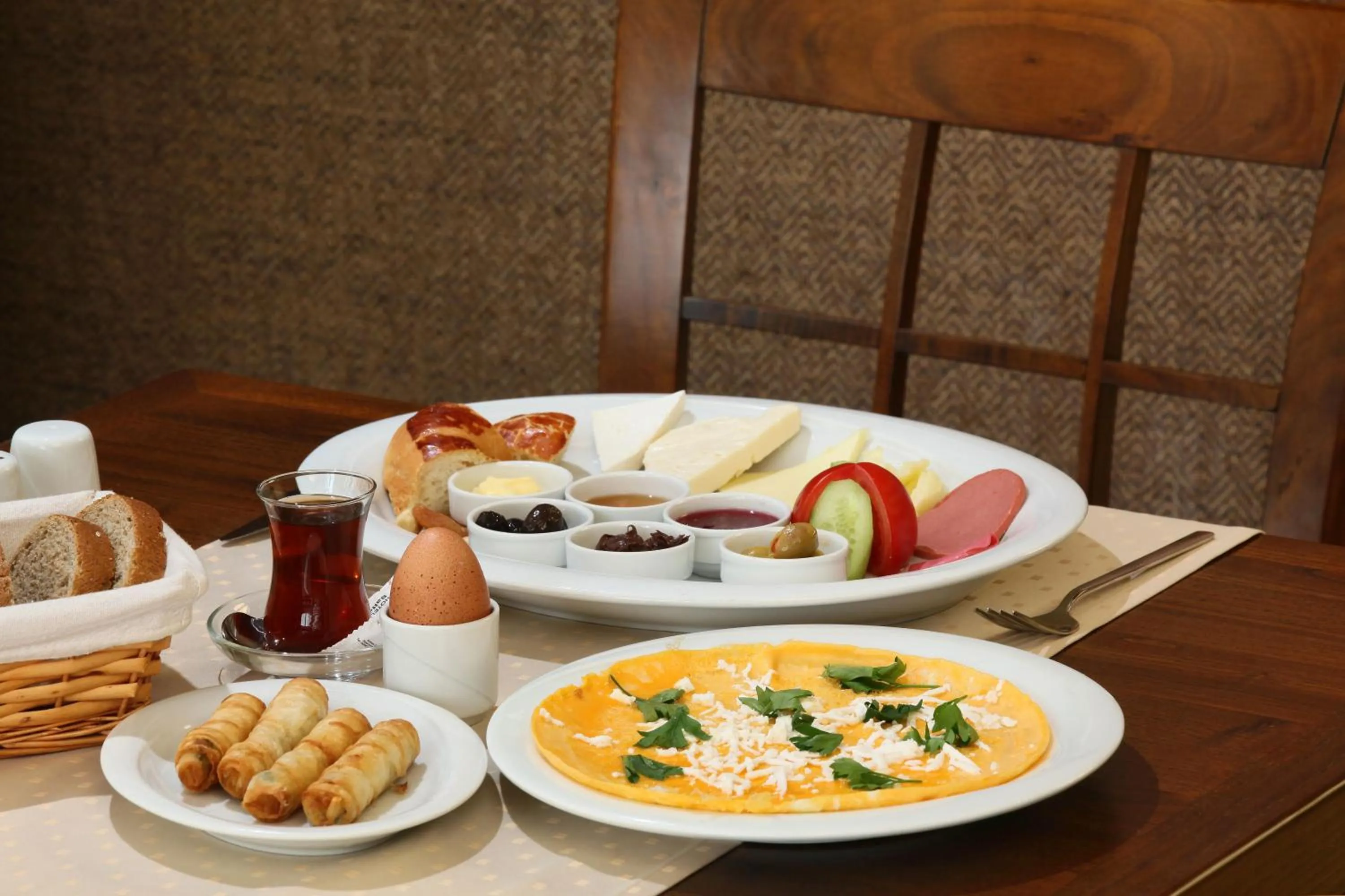 Breakfast in Balturk House Hotel