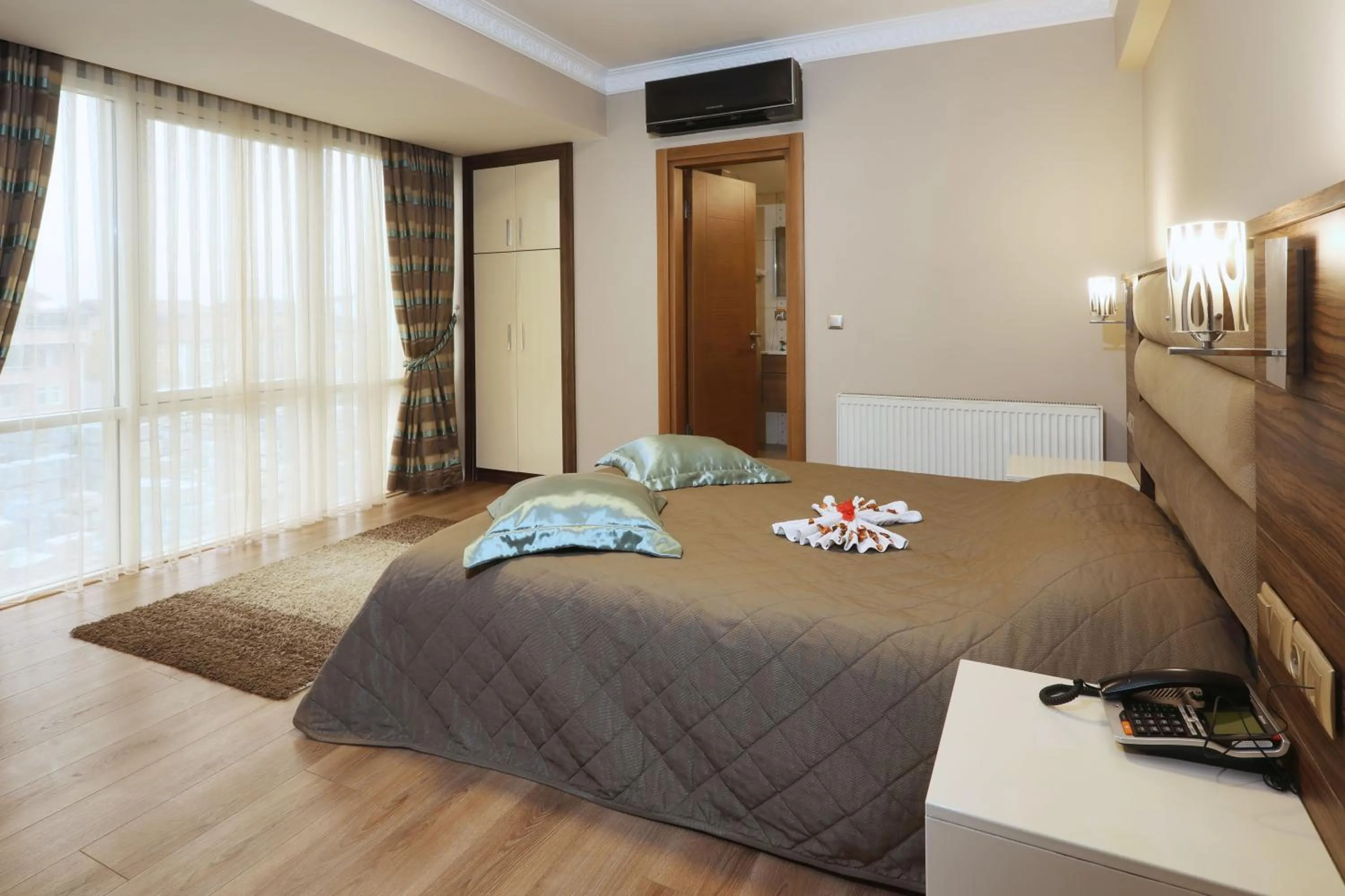 Bed in Balturk House Hotel