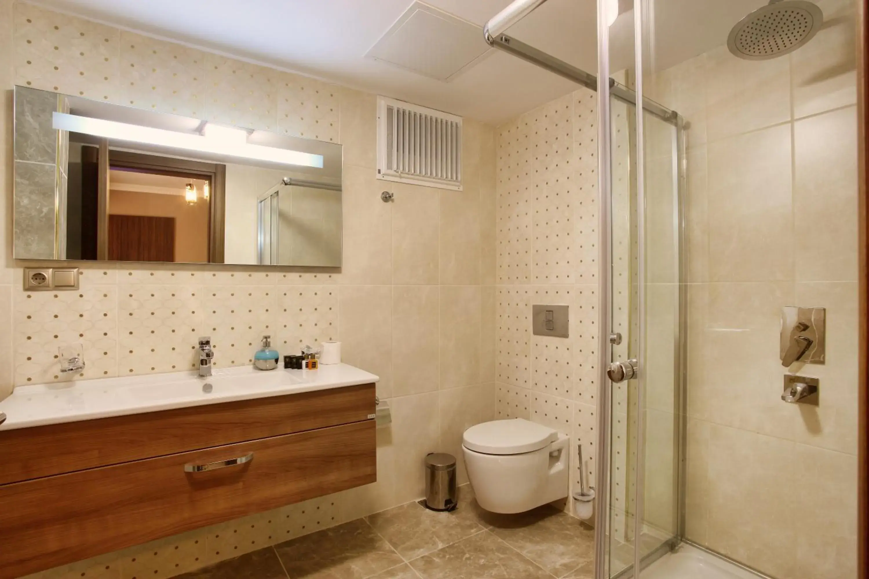 Bathroom in Balturk House Hotel Bathroom in Balturk House Hotel