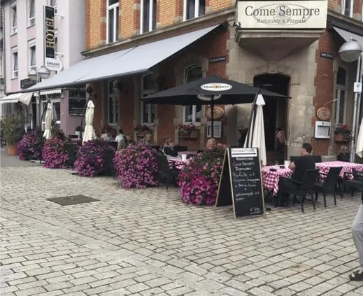 Restaurant/places to eat in Hotel Vesa