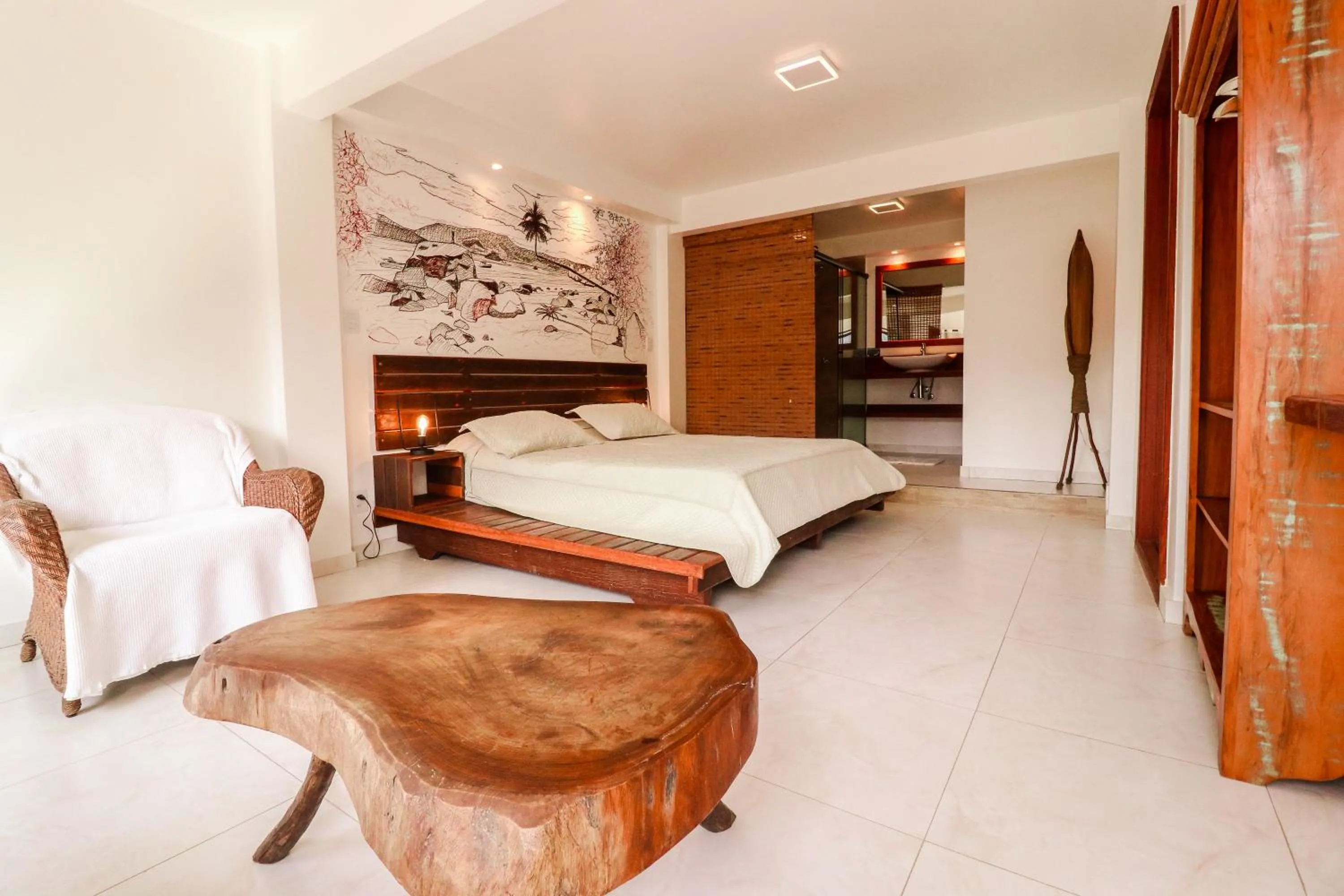 Photo of the whole room, Bed in Pousada e Restaurante O Pescador