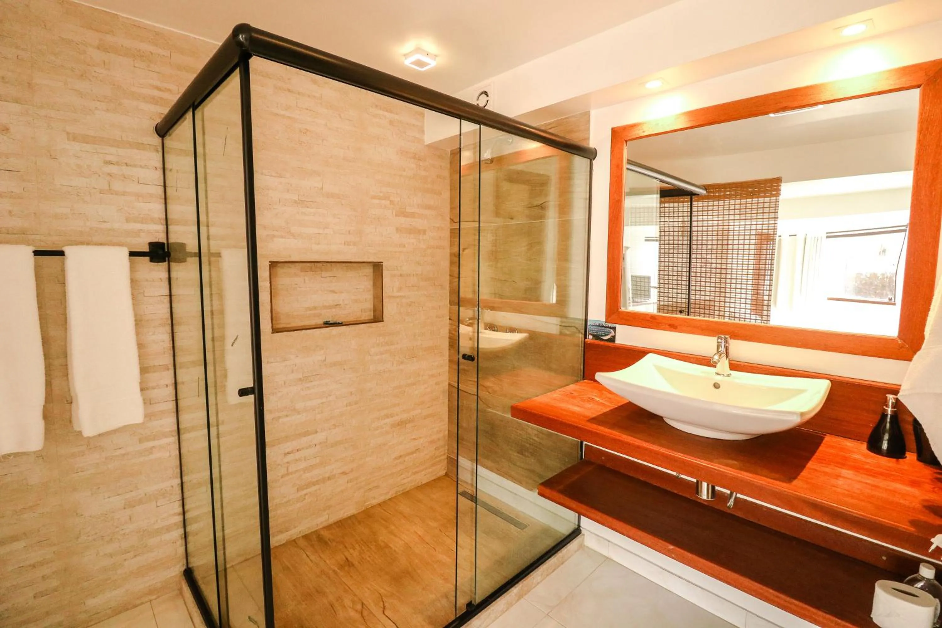 Bathroom in Pousada e Restaurante O Pescador