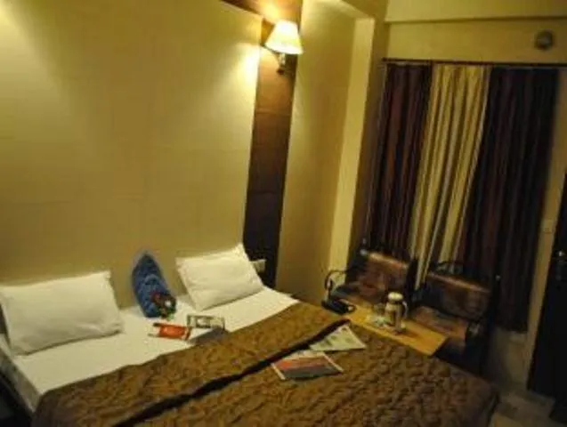 Bed in Hotel Golden Deluxe