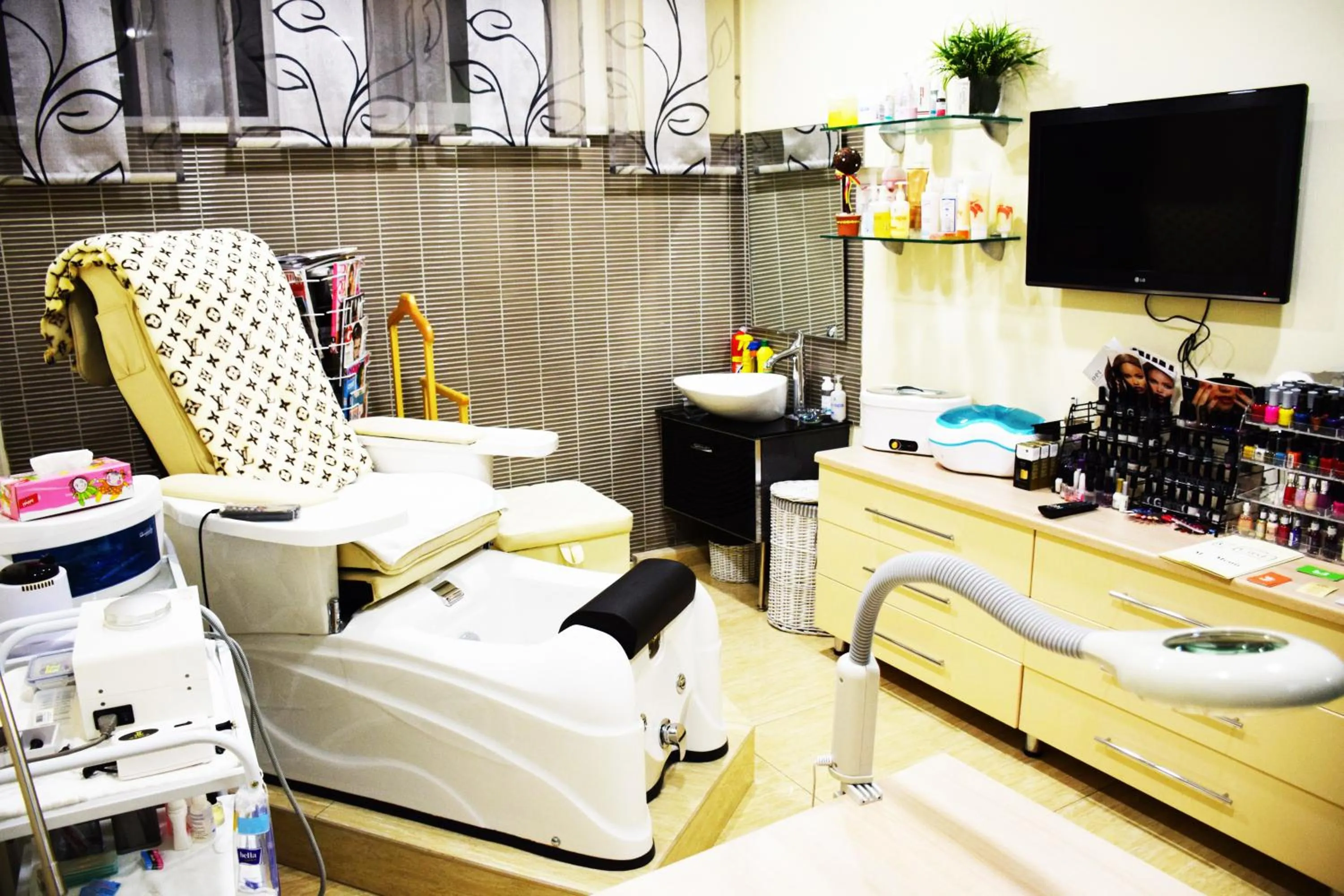 Spa and wellness centre/facilities in Park Hotel Bishkek