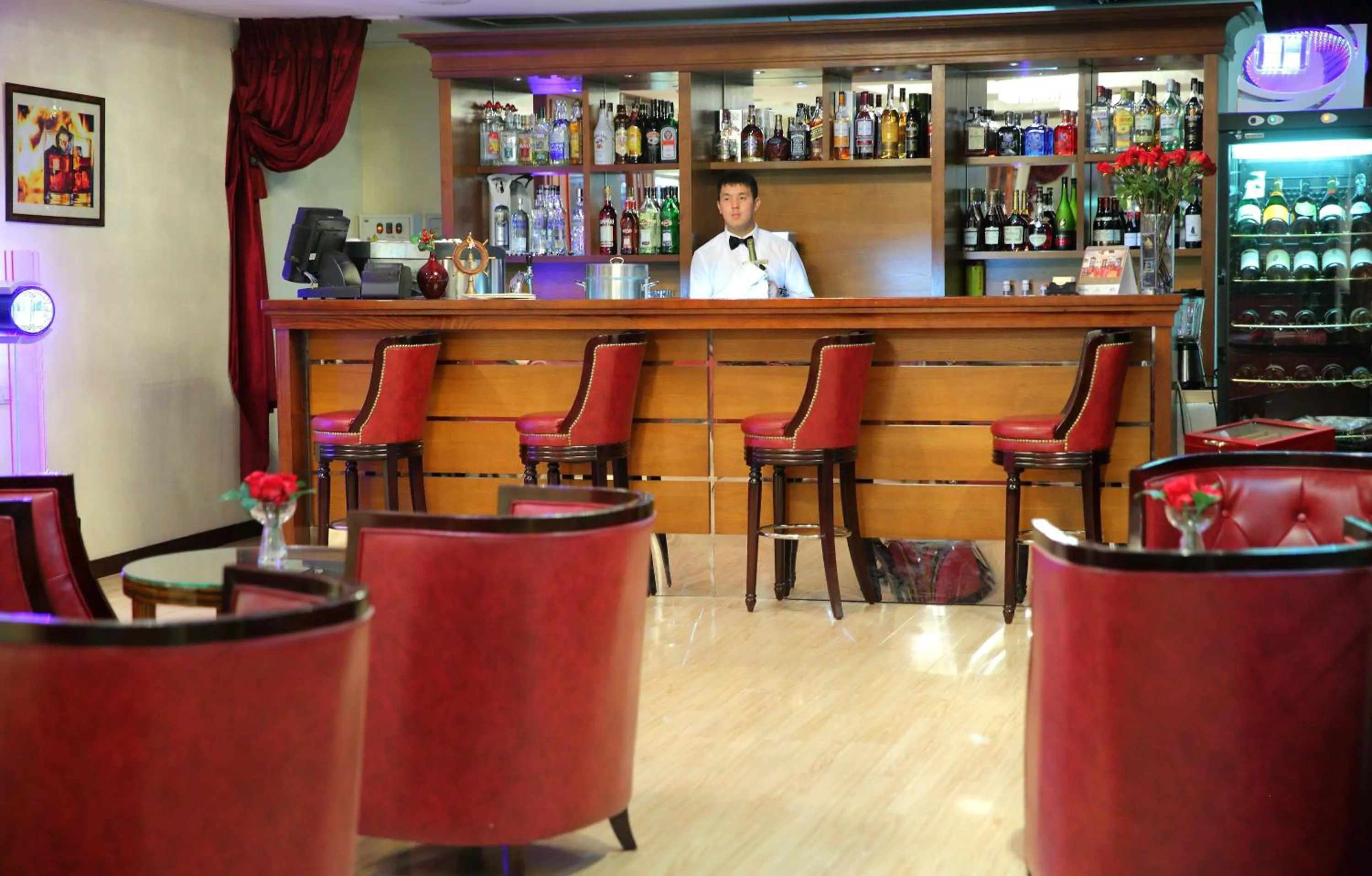 Lounge or bar in Park Hotel Bishkek