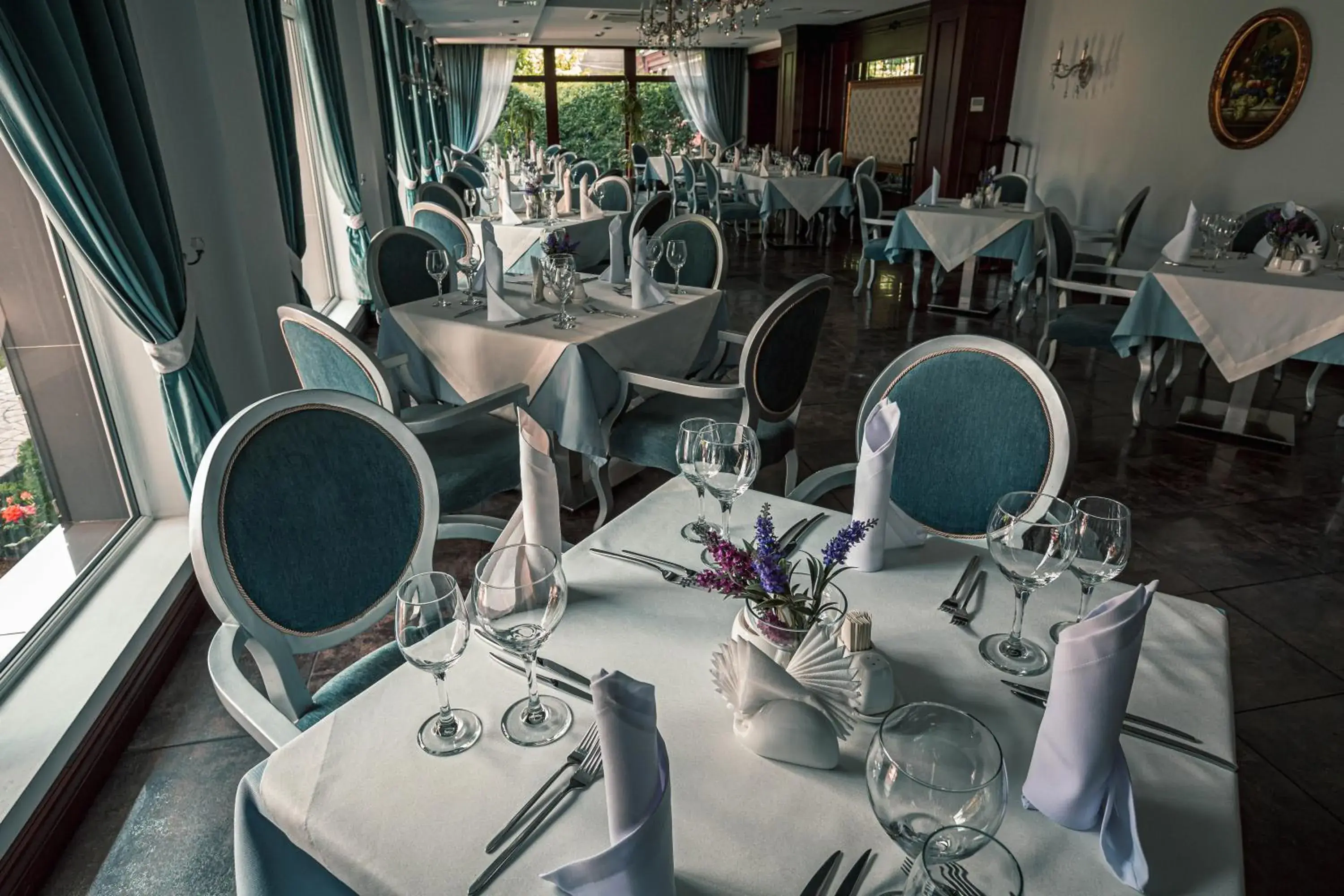 Restaurant/places to eat in Park Hotel Bishkek Restaurant/places to eat in Park Hotel Bishkek