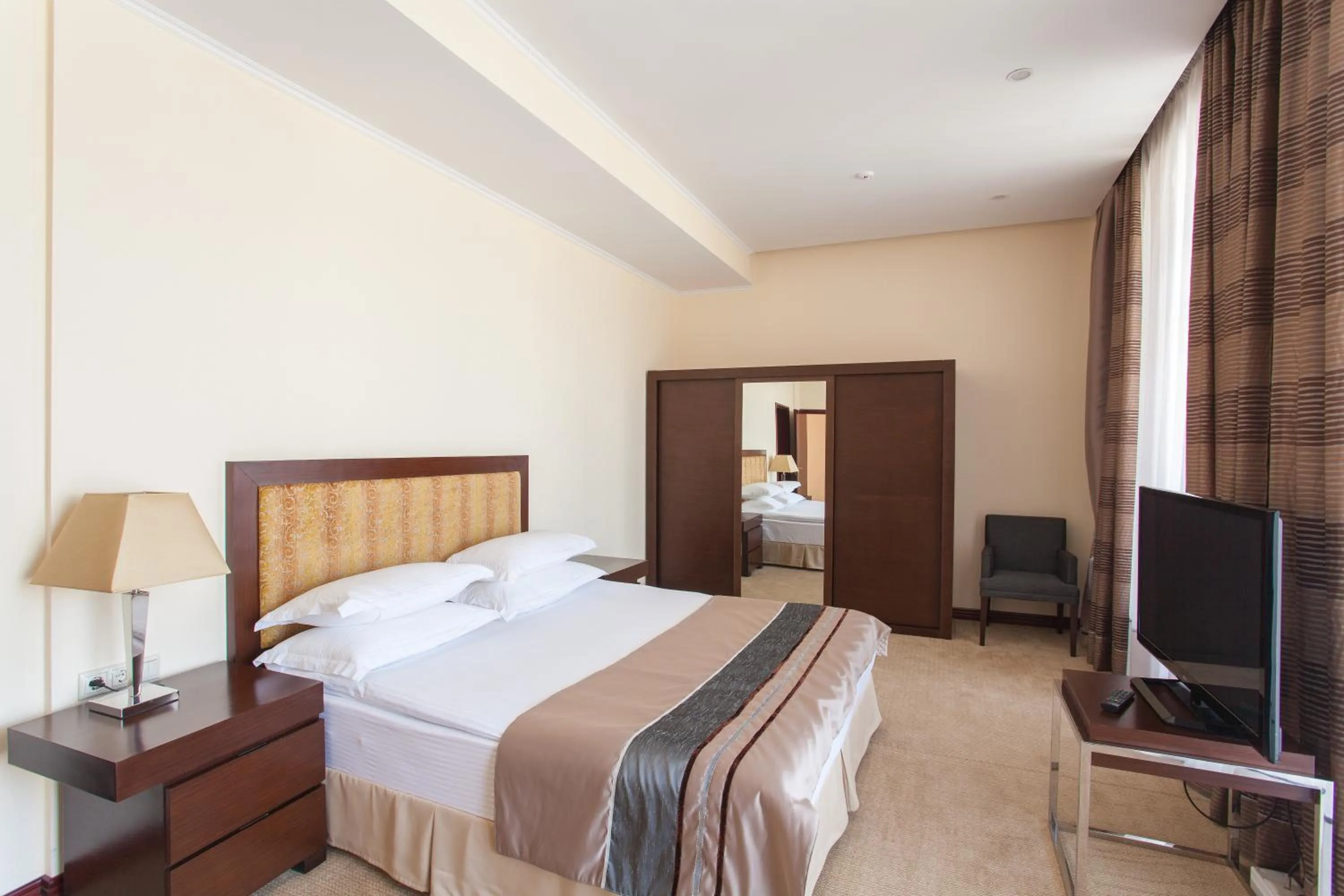 Bed in Park Hotel Bishkek