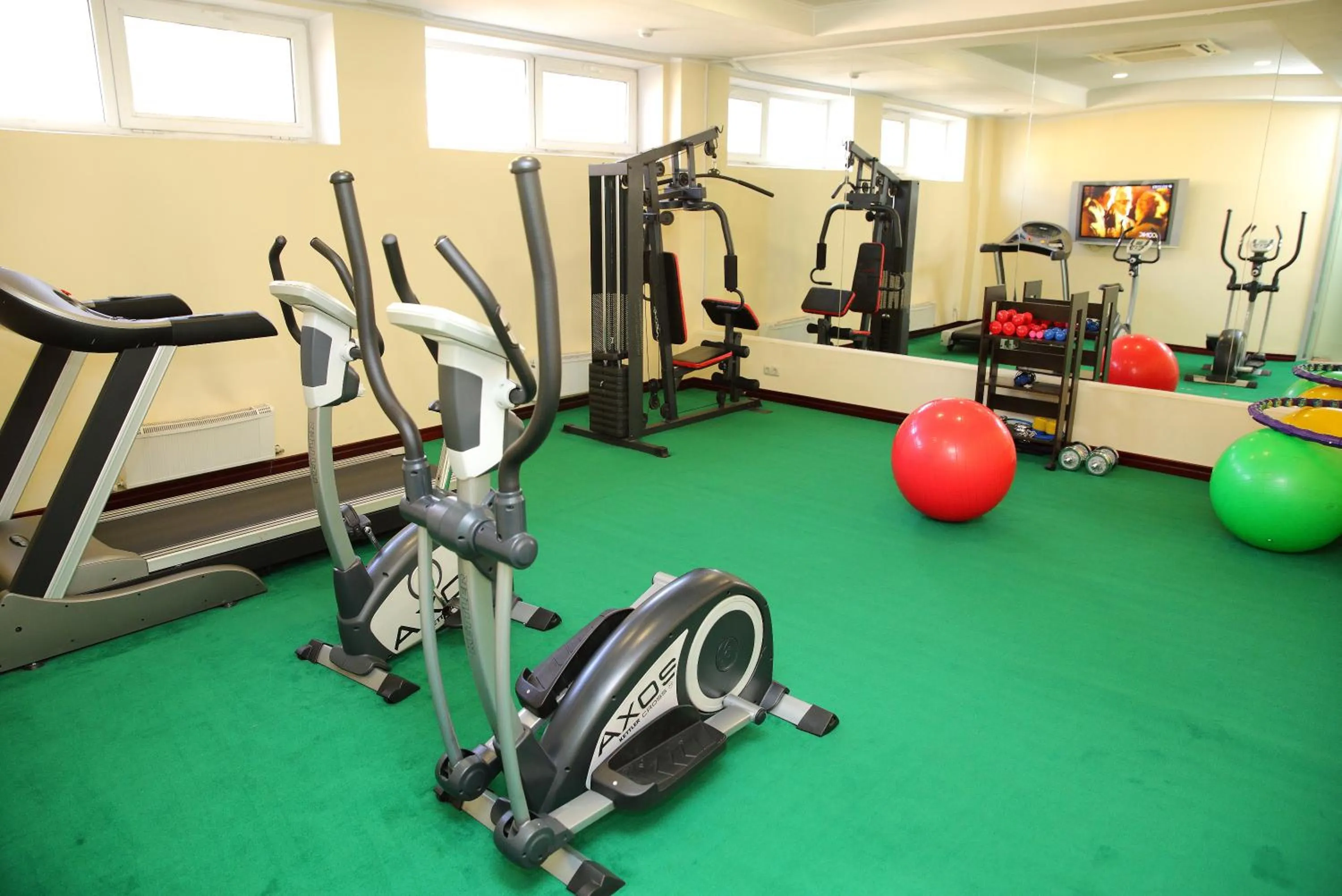 Fitness centre/facilities in Park Hotel Bishkek