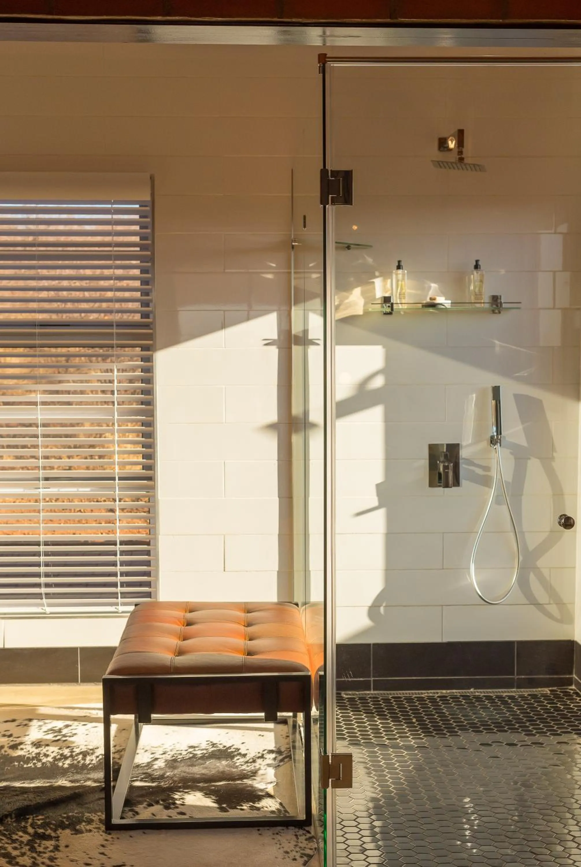Shower in Rockfig Lodge Madikwe