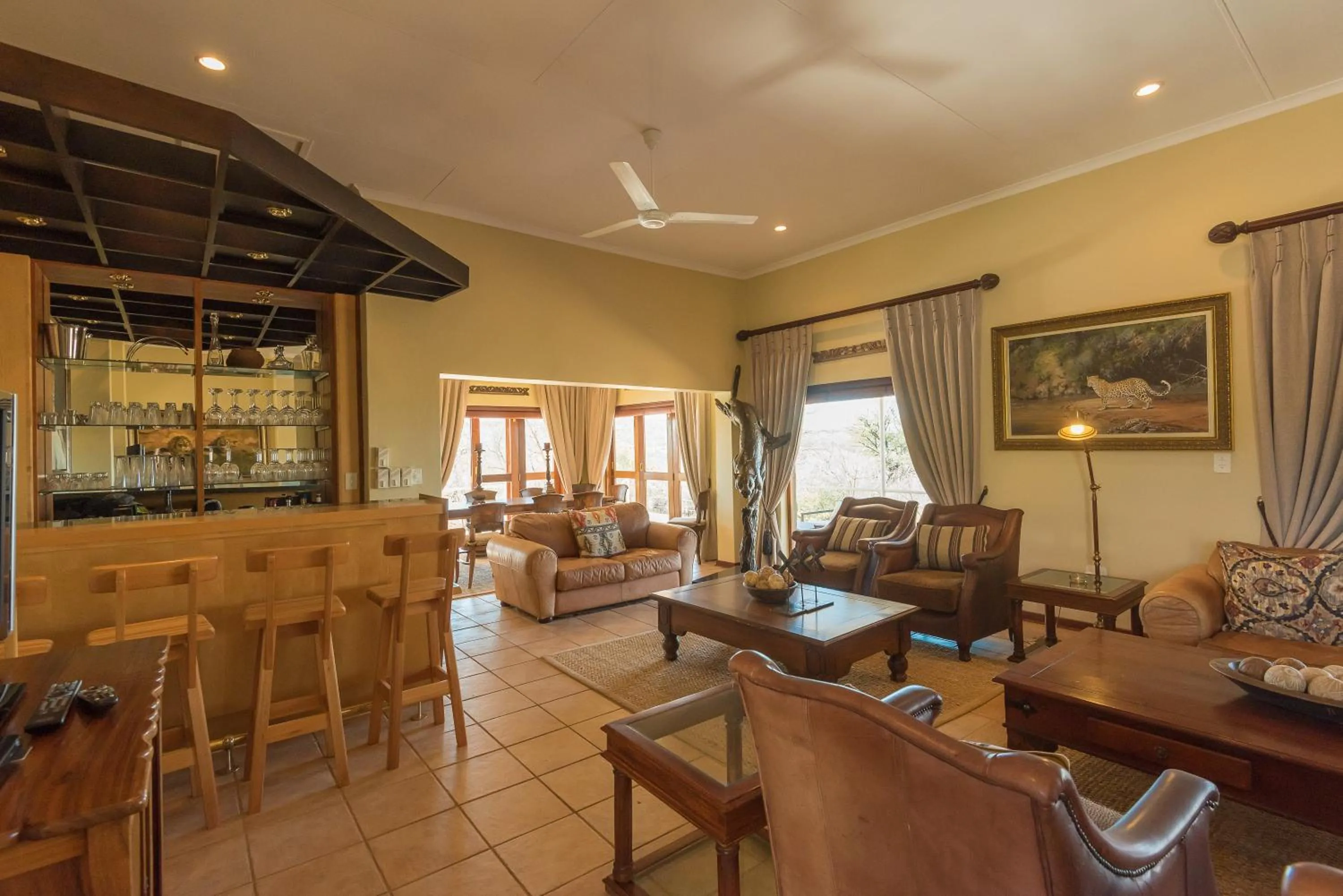 Living room in Rockfig Lodge Madikwe