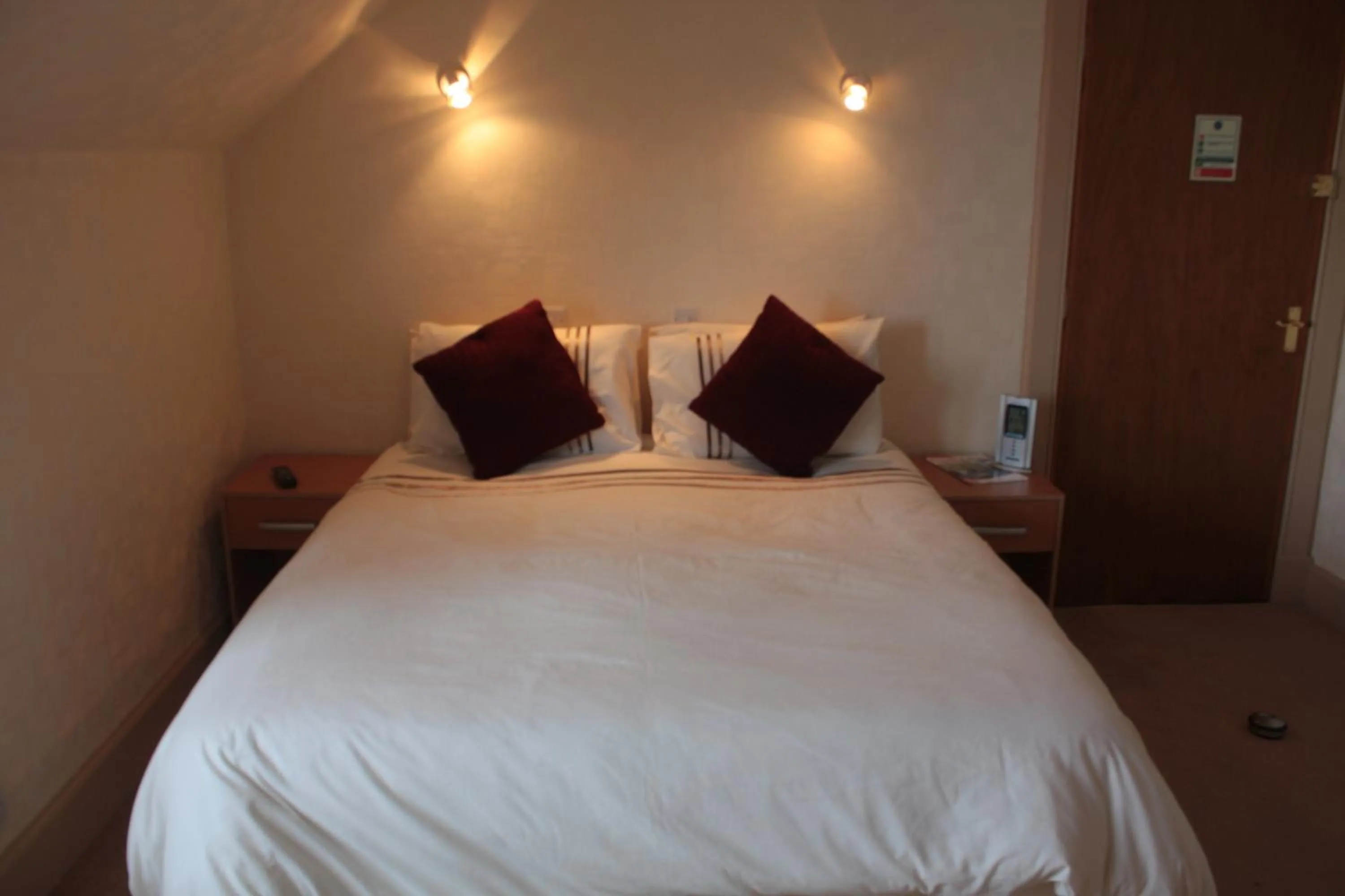 Bed in Harbour House Bed & Breakfast - Wick