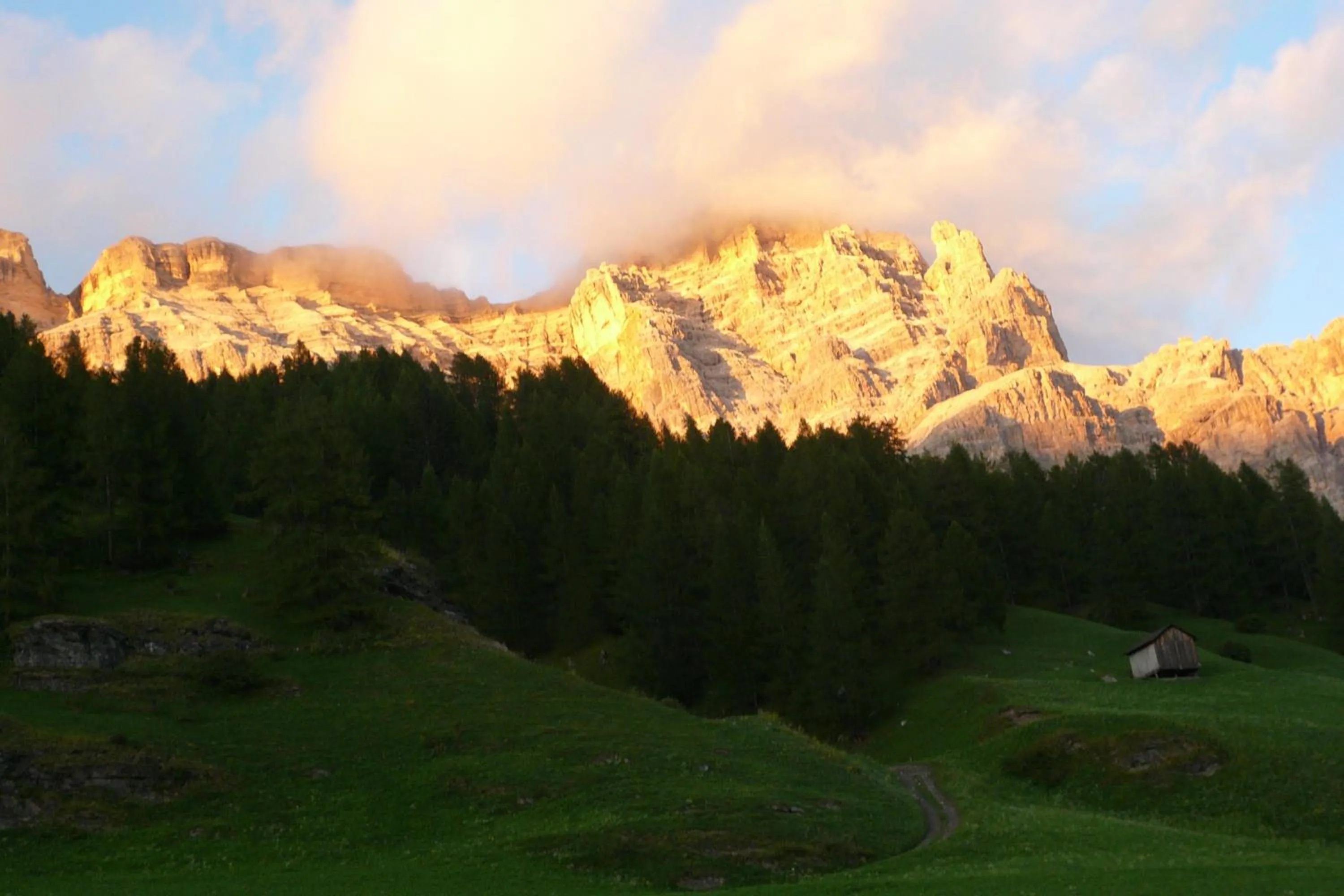 Mountain view in Garni Jasmin