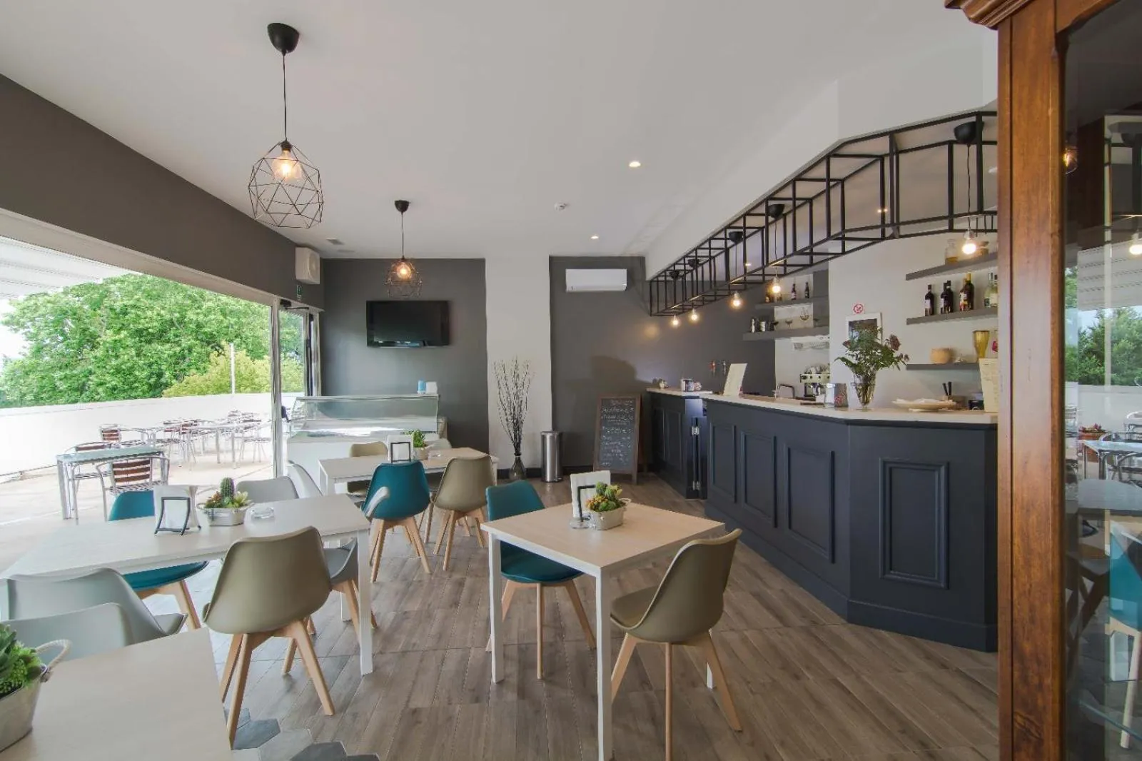 Restaurant/places to eat in Hotel degli Amici