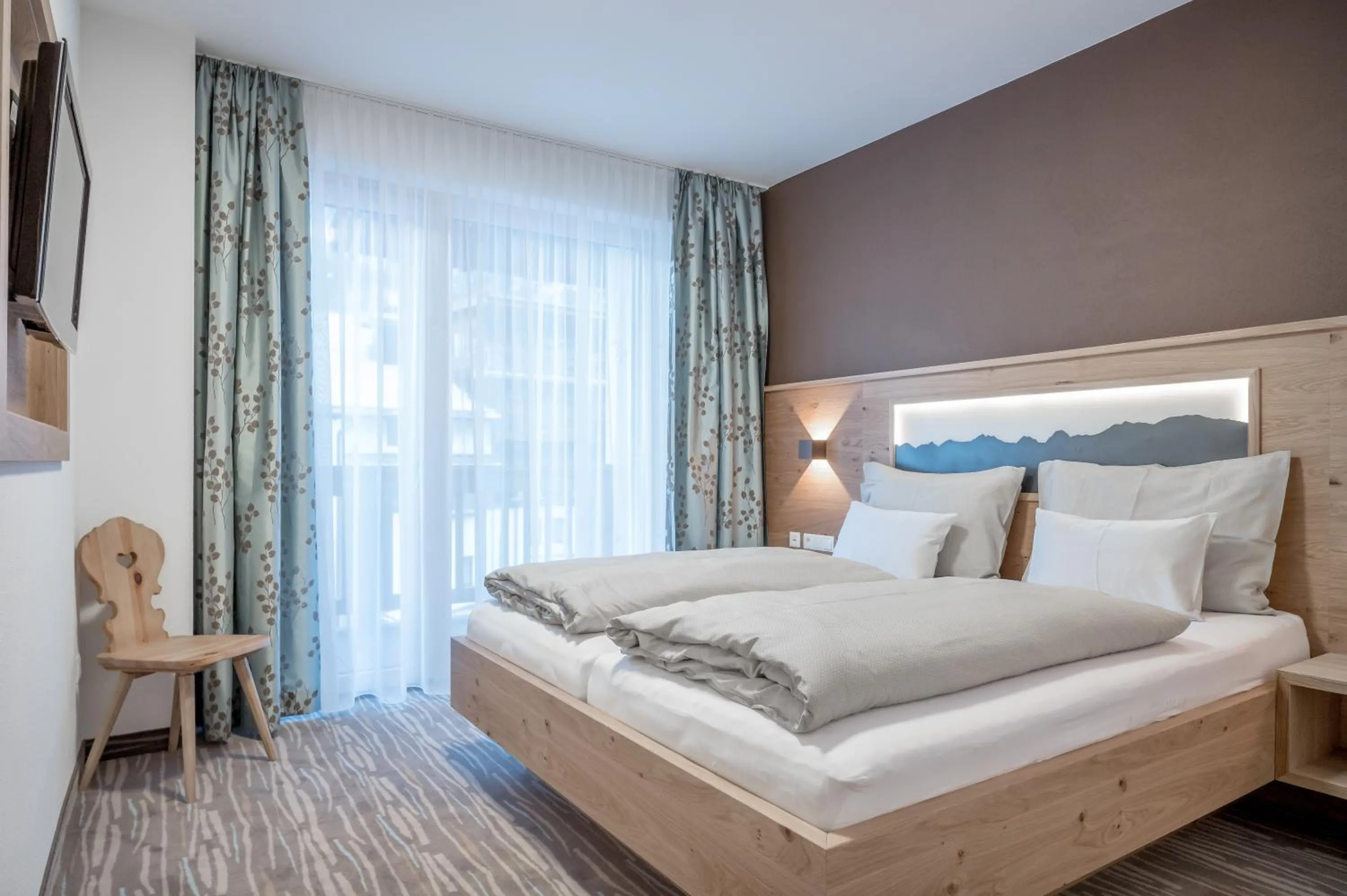 Photo of the whole room, Bed in Hotel Mathiesn