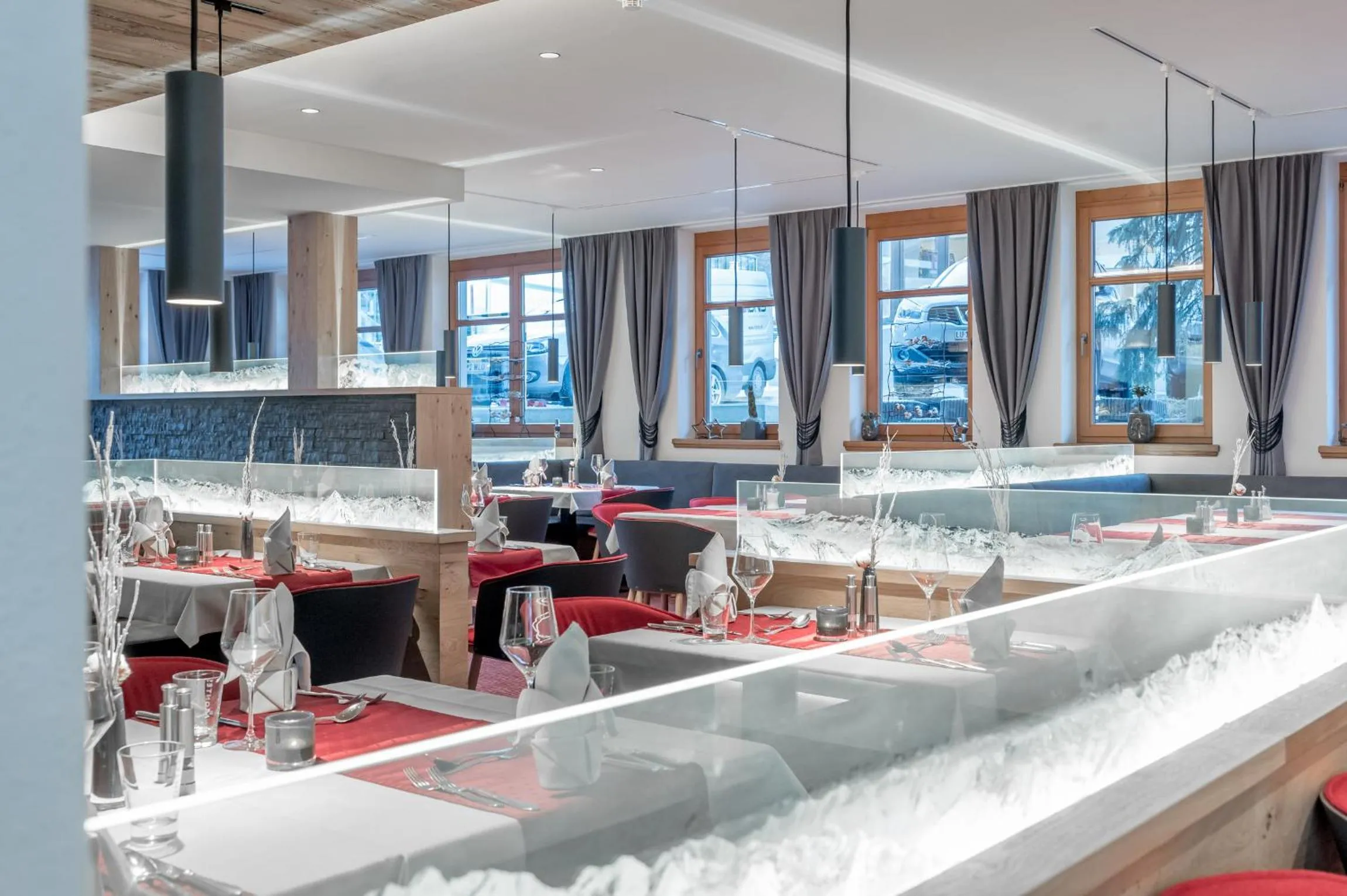 Restaurant/places to eat in Hotel Mathiesn