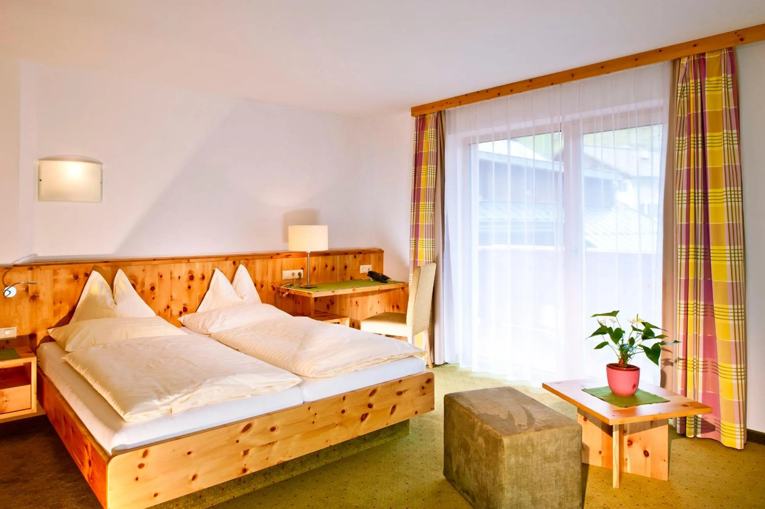 Bed in Hotel Mathiesn