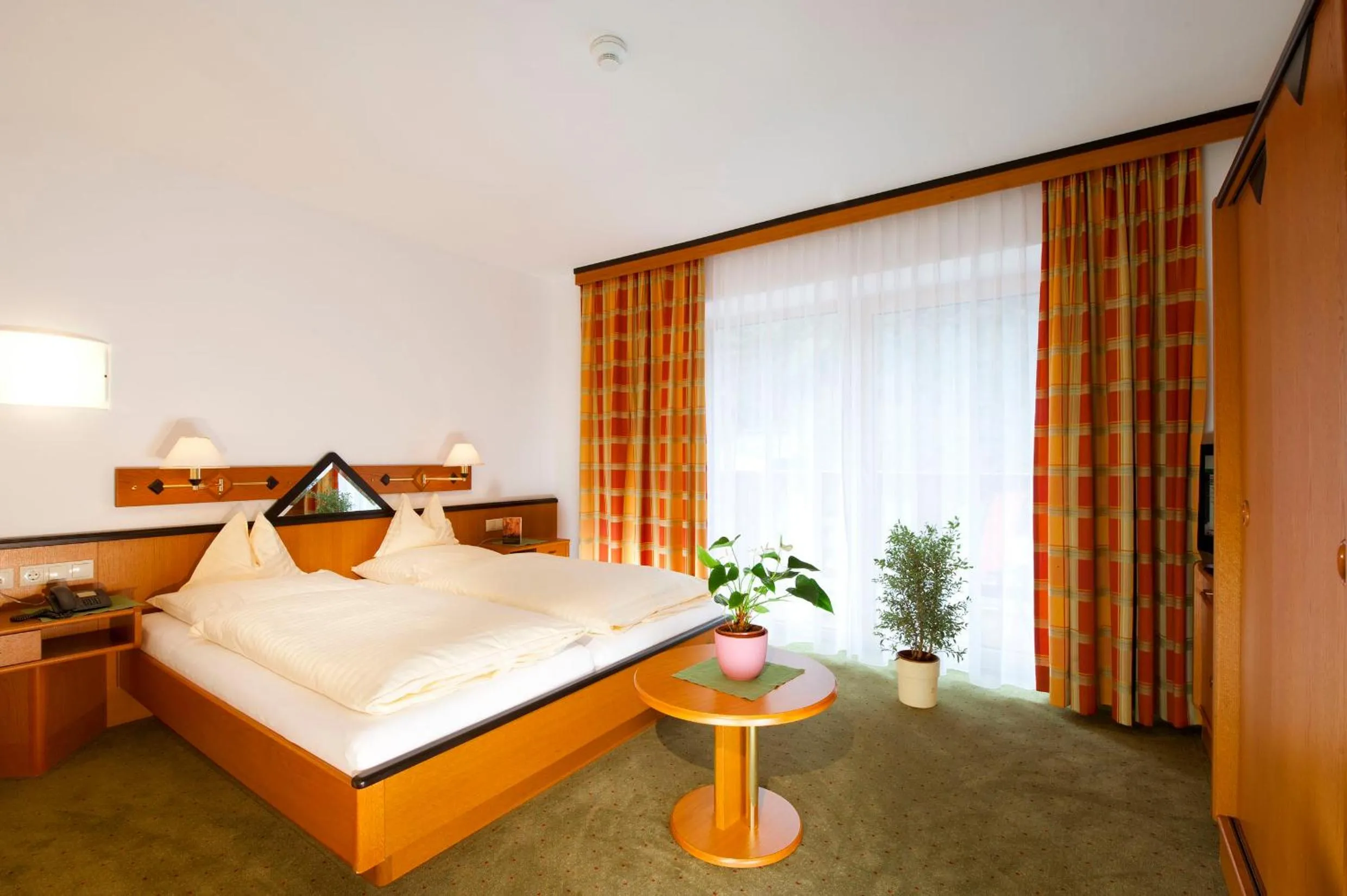 Bed in Hotel Mathiesn
