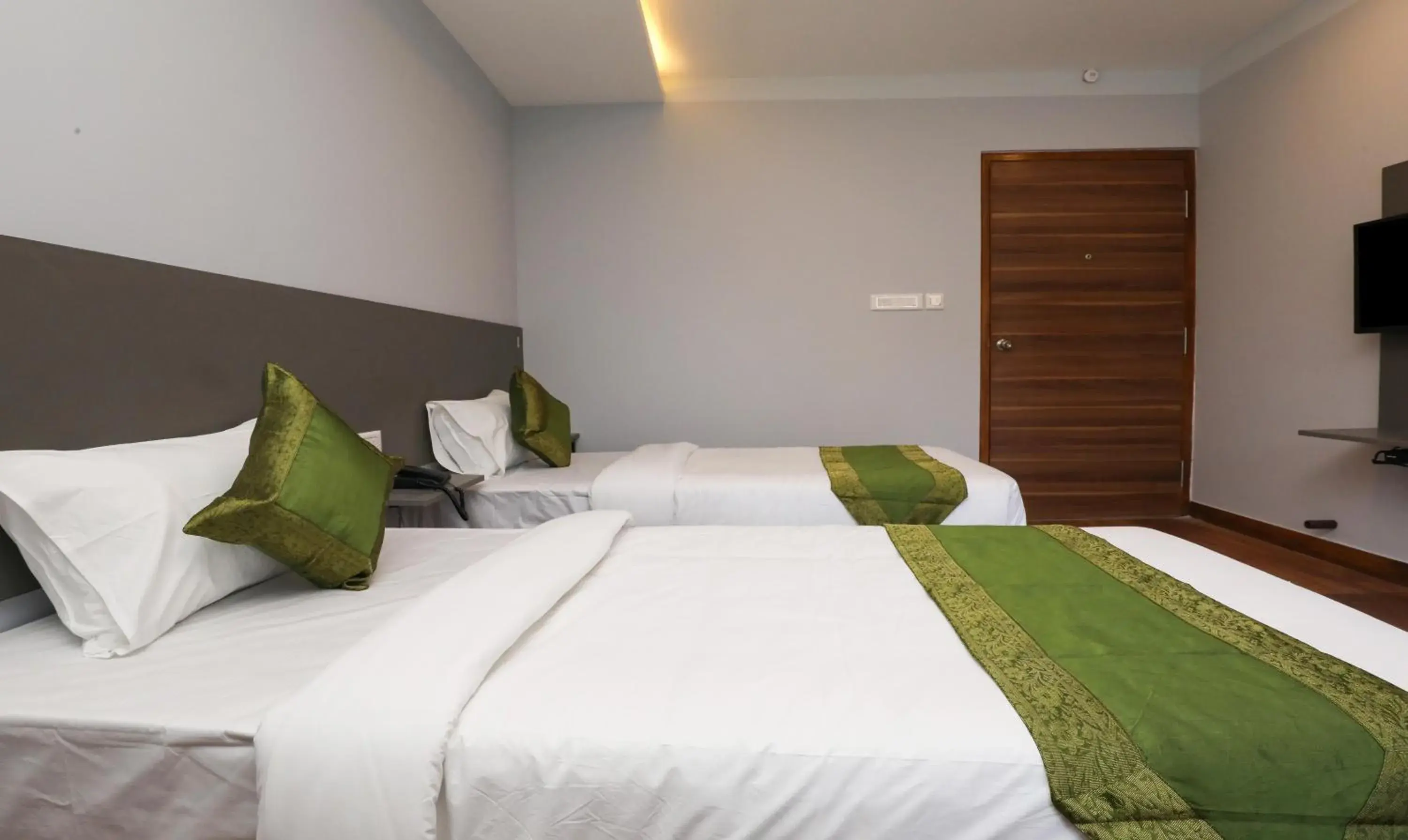 Bedroom, Bed in Treebo Apple Villa Bedroom, Bed in Treebo Apple Villa