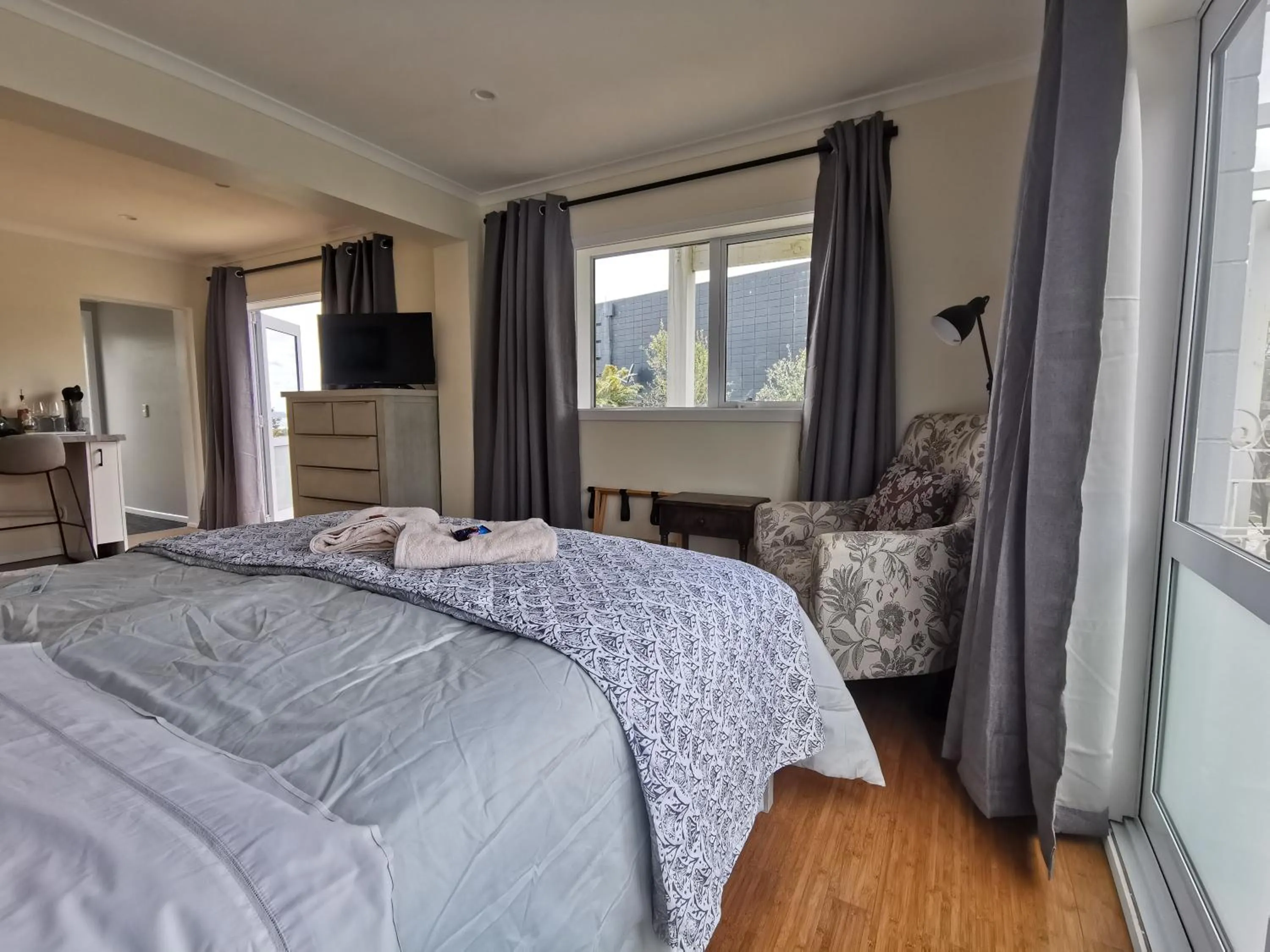 Bedroom, Bed in Geyser Lookout BnB