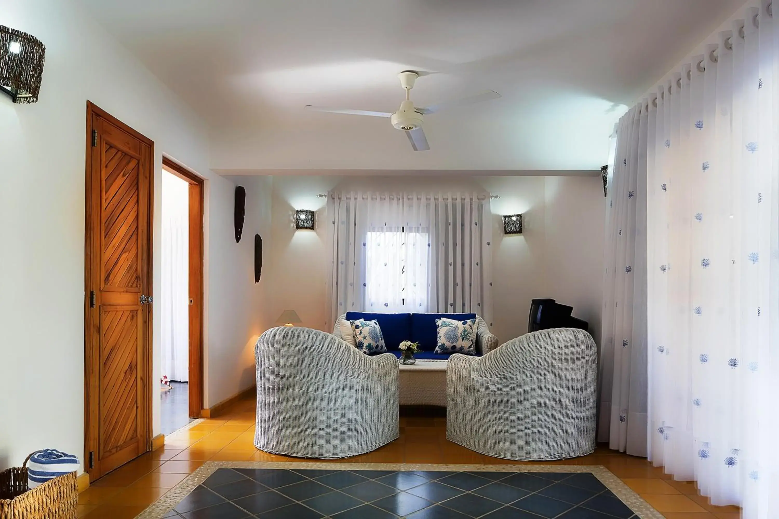 Three-Bedroom Villa with Private Pool in Condo Hotel Playa Las Ballenas Three-Bedroom Villa with Private Pool in Condo Hotel Playa Las Ballenas