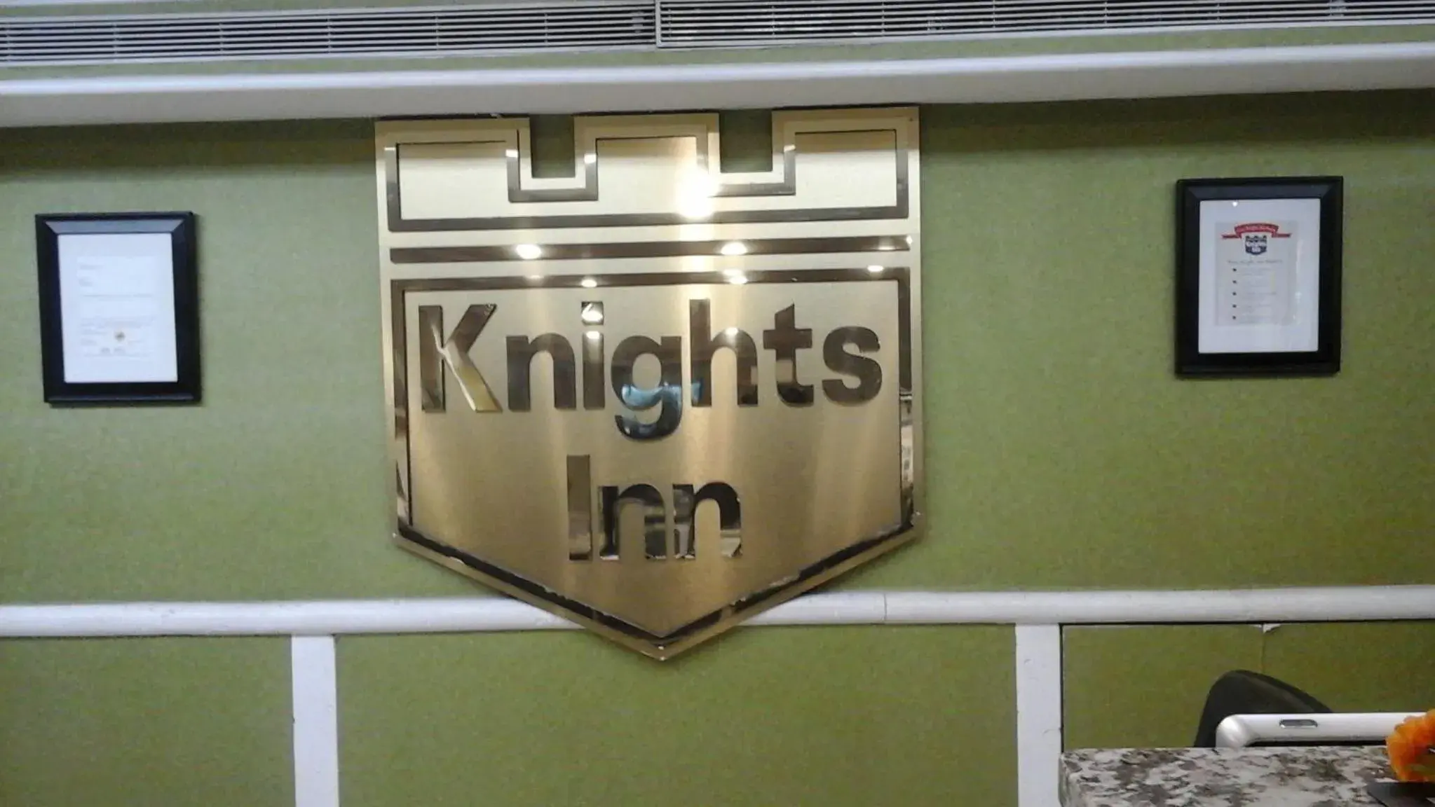 Restaurant/places to eat in Knights Inn - Lithonia Restaurant/places to eat in Knights Inn - Lithonia