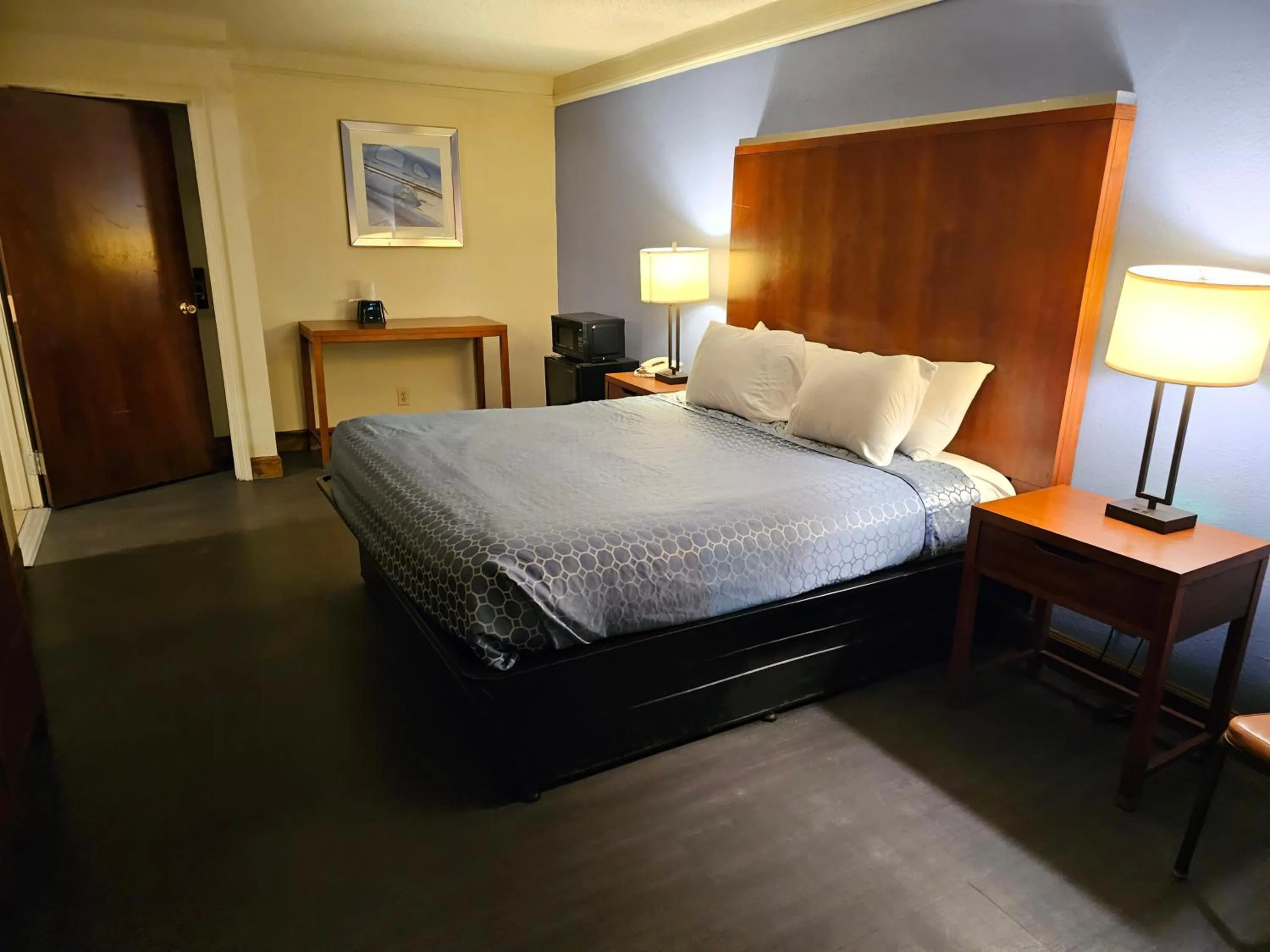 Knights Inn - Lithonia