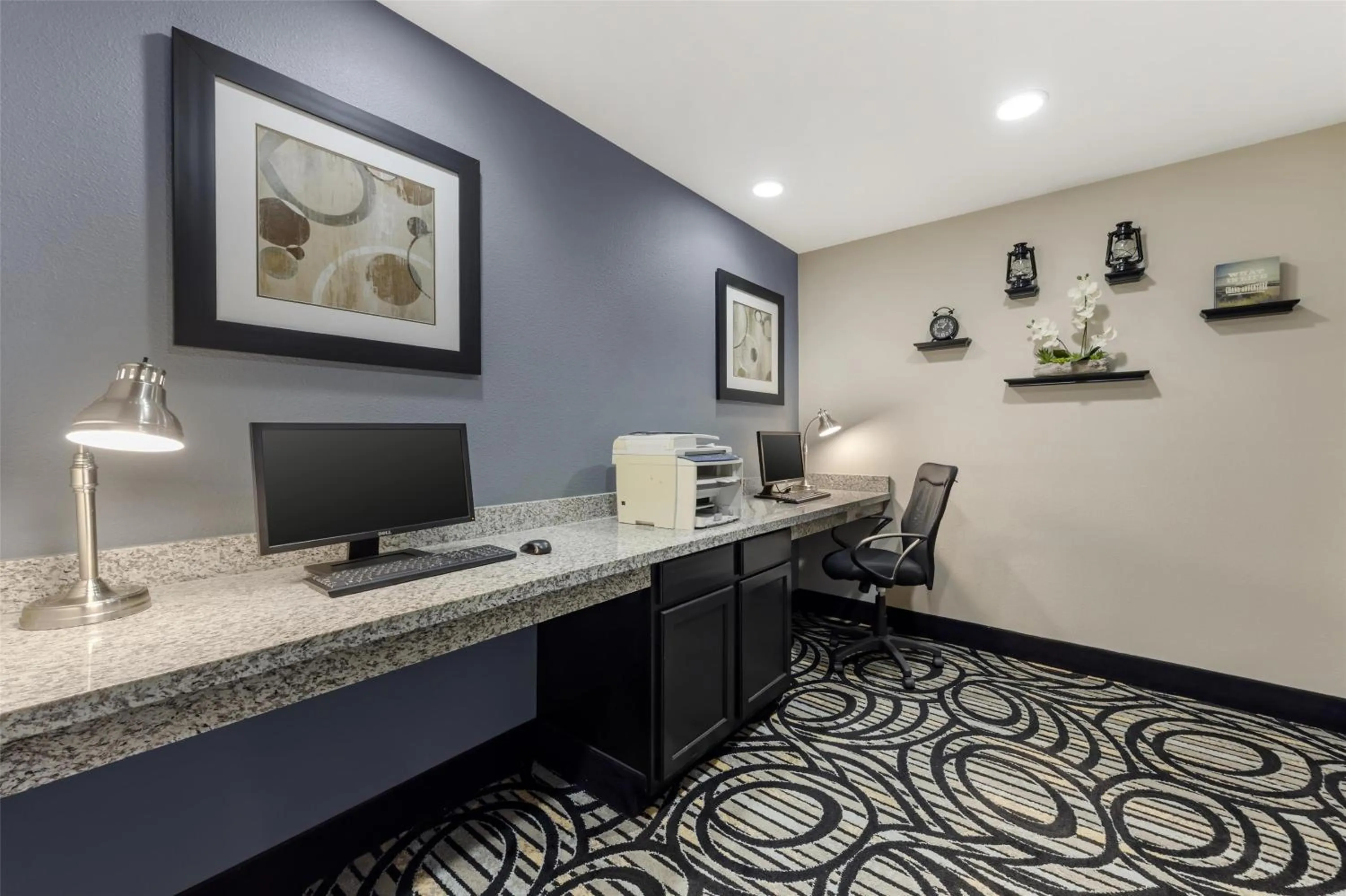 Business facilities in Best Western Plus Sand Bass Inn and Suites