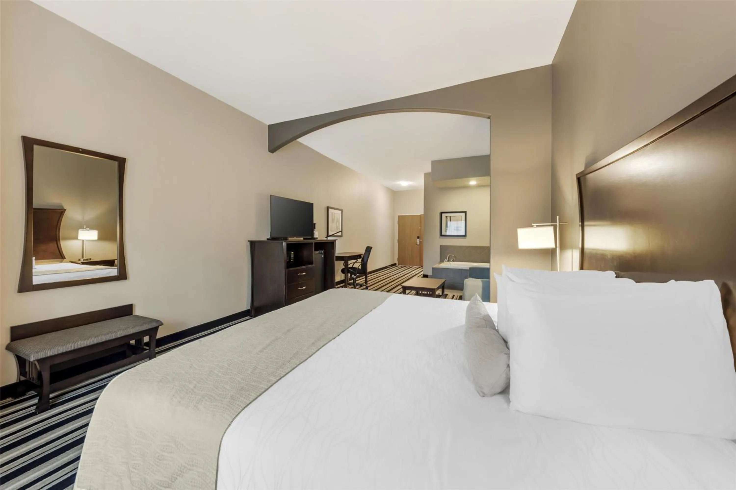 Bedroom, Bed in Best Western Plus Sand Bass Inn and Suites