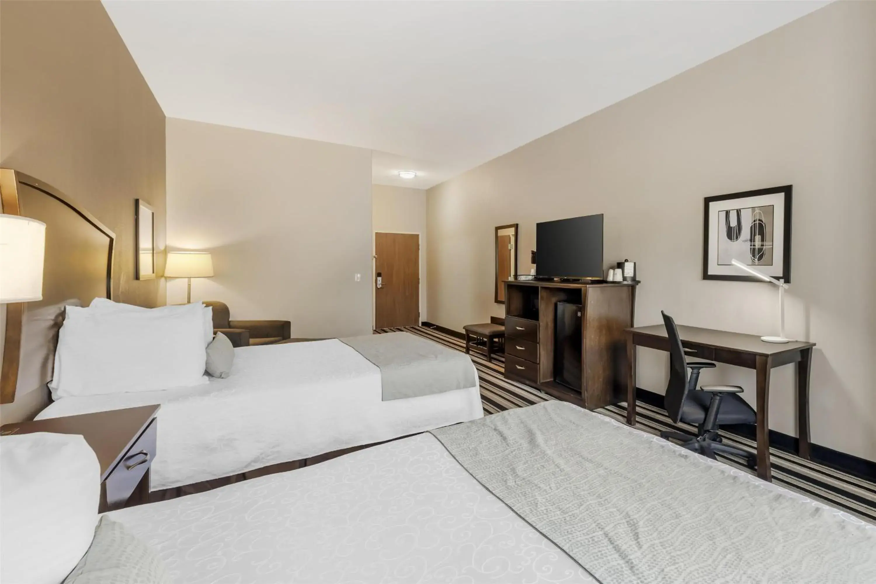 Bedroom, Bed in Best Western Plus Sand Bass Inn and Suites Bedroom, Bed in Best Western Plus Sand Bass Inn and Suites