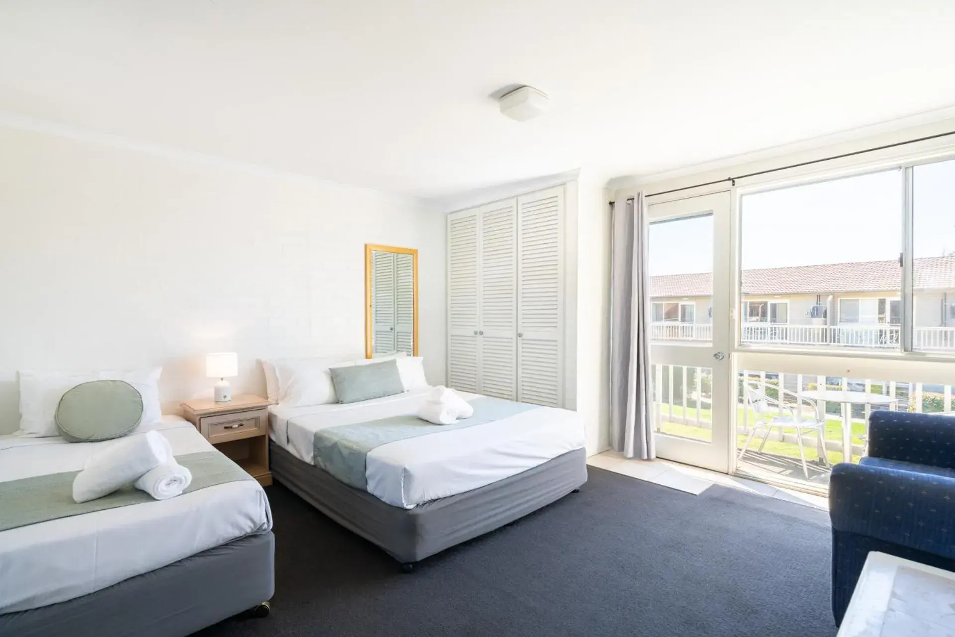 Bed in Bathurst Studio Apartments Bed in Bathurst Studio Apartments