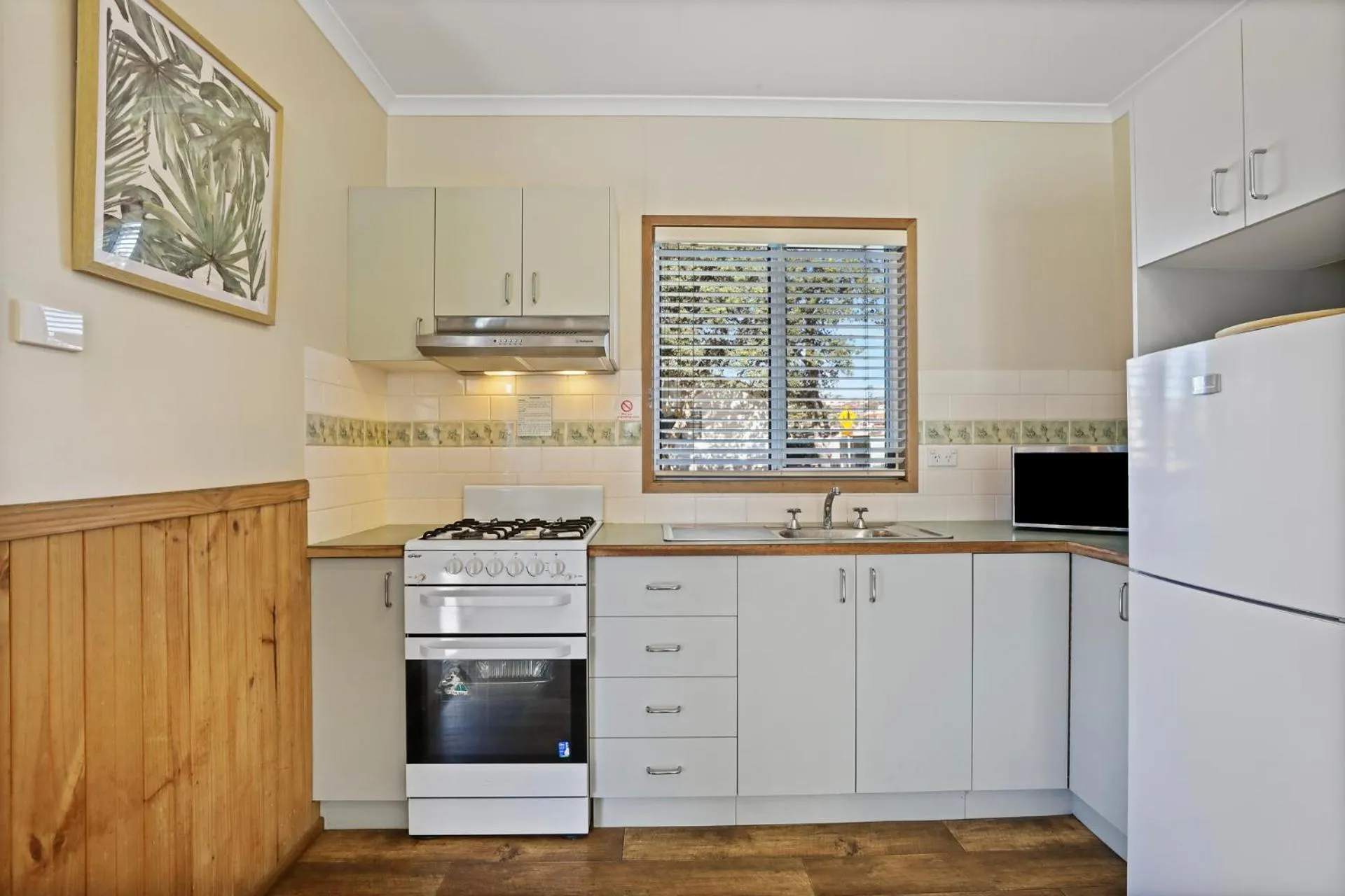 Property building in Werri Beach Holiday Park