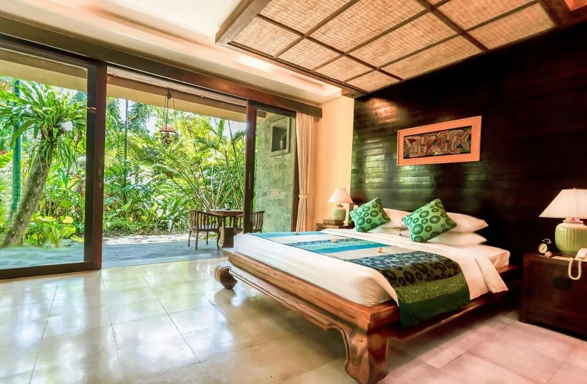 Bed in Villa Beji Indah