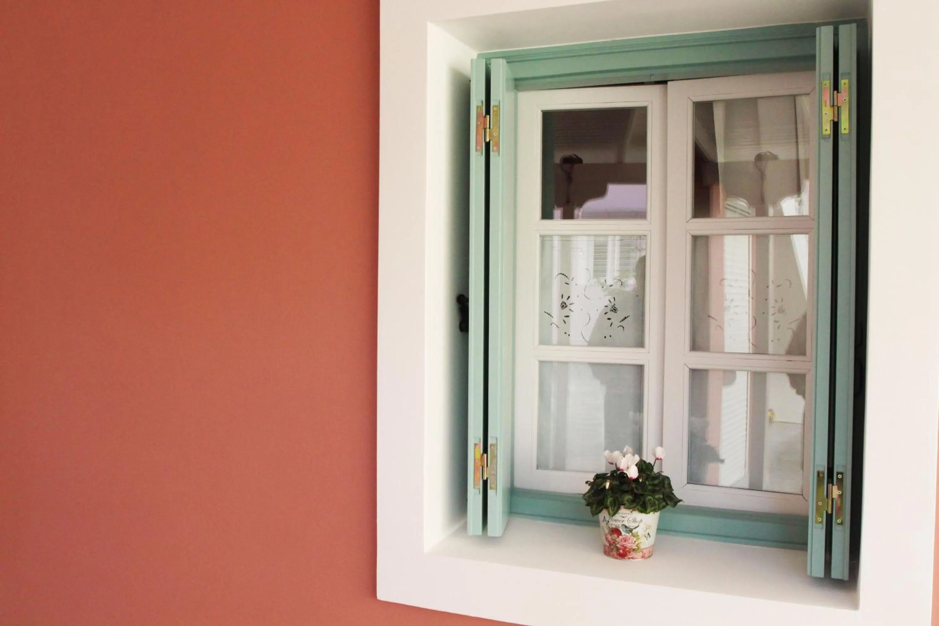 Property building in Sugar Home