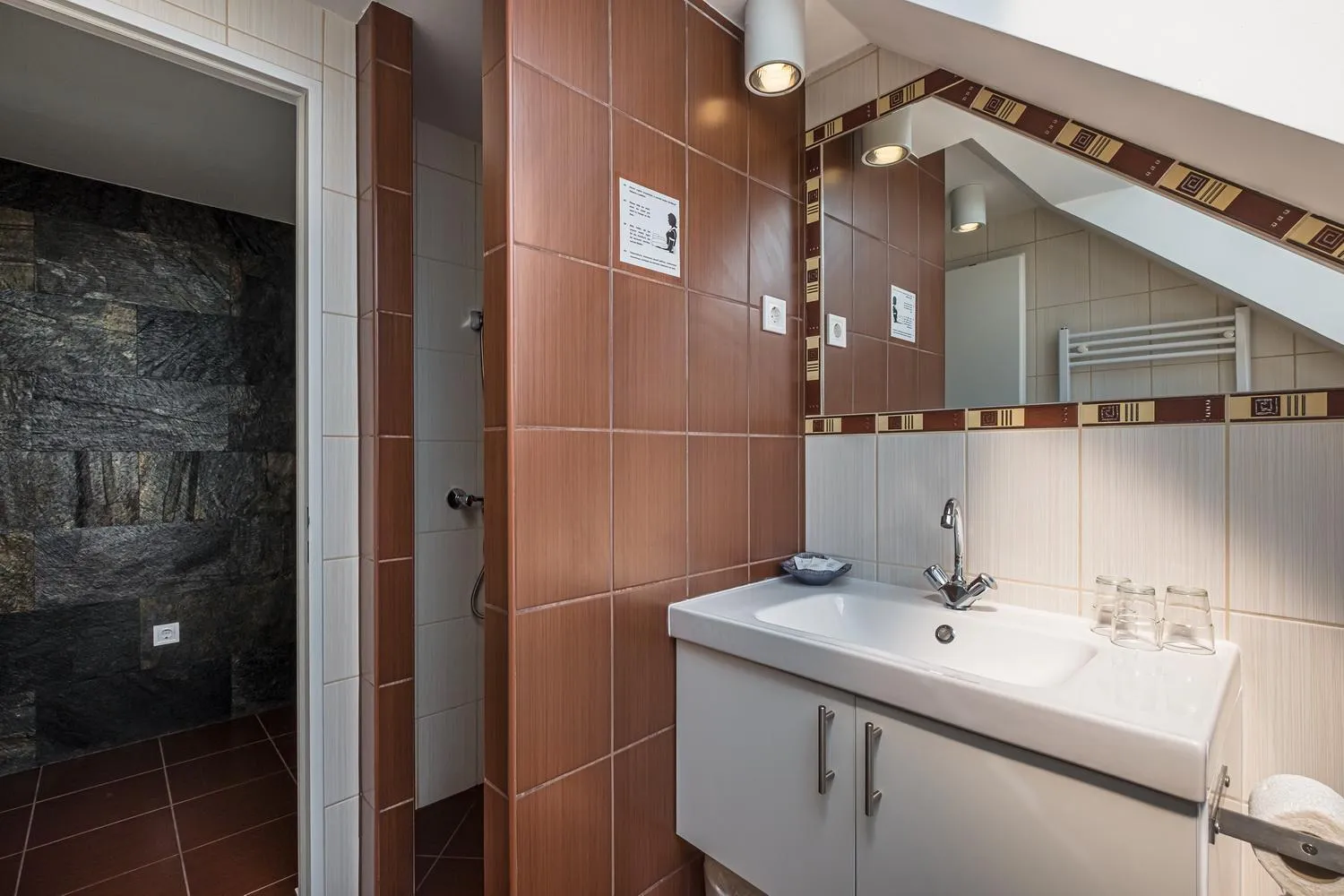 Bathroom in Babi Guesthouse - Babi Vendégház