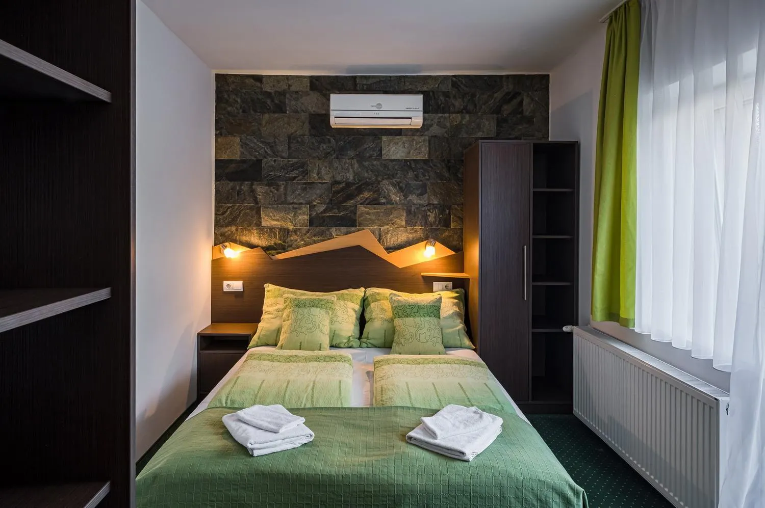 Photo of the whole room, Bed in Babi Guesthouse - Babi Vendégház